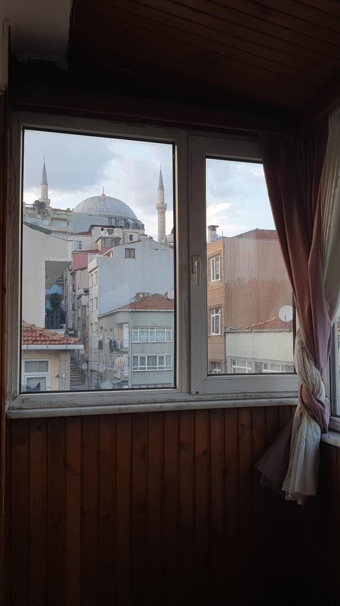 Hostel Men's In Fatih,