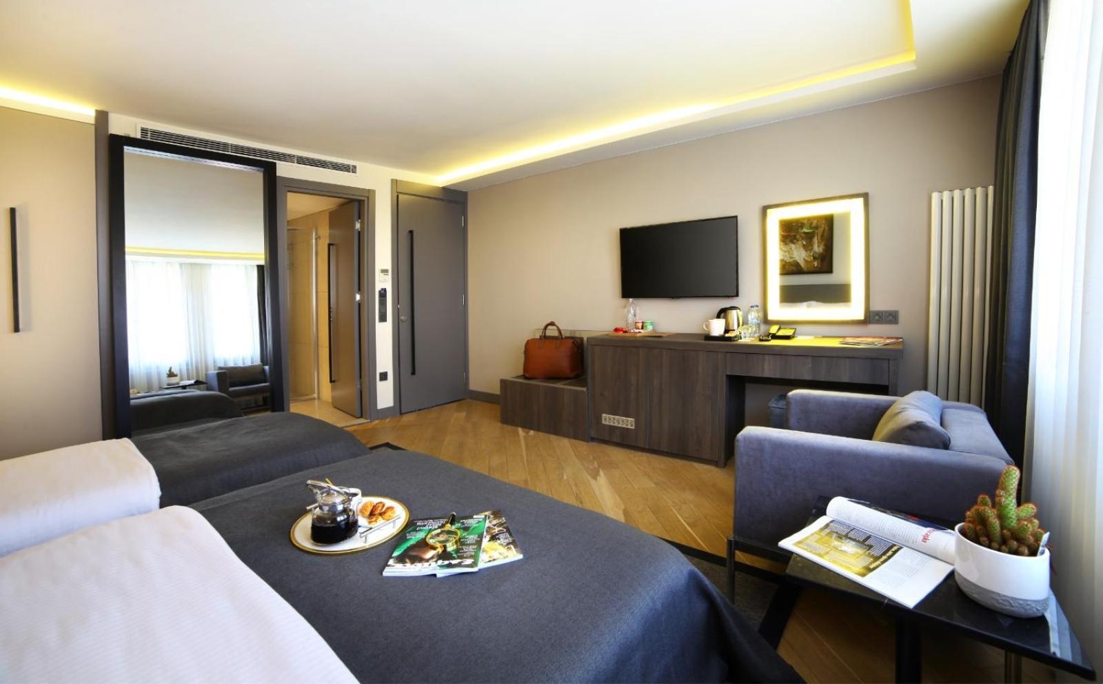 The Capital Aparthotel 2*