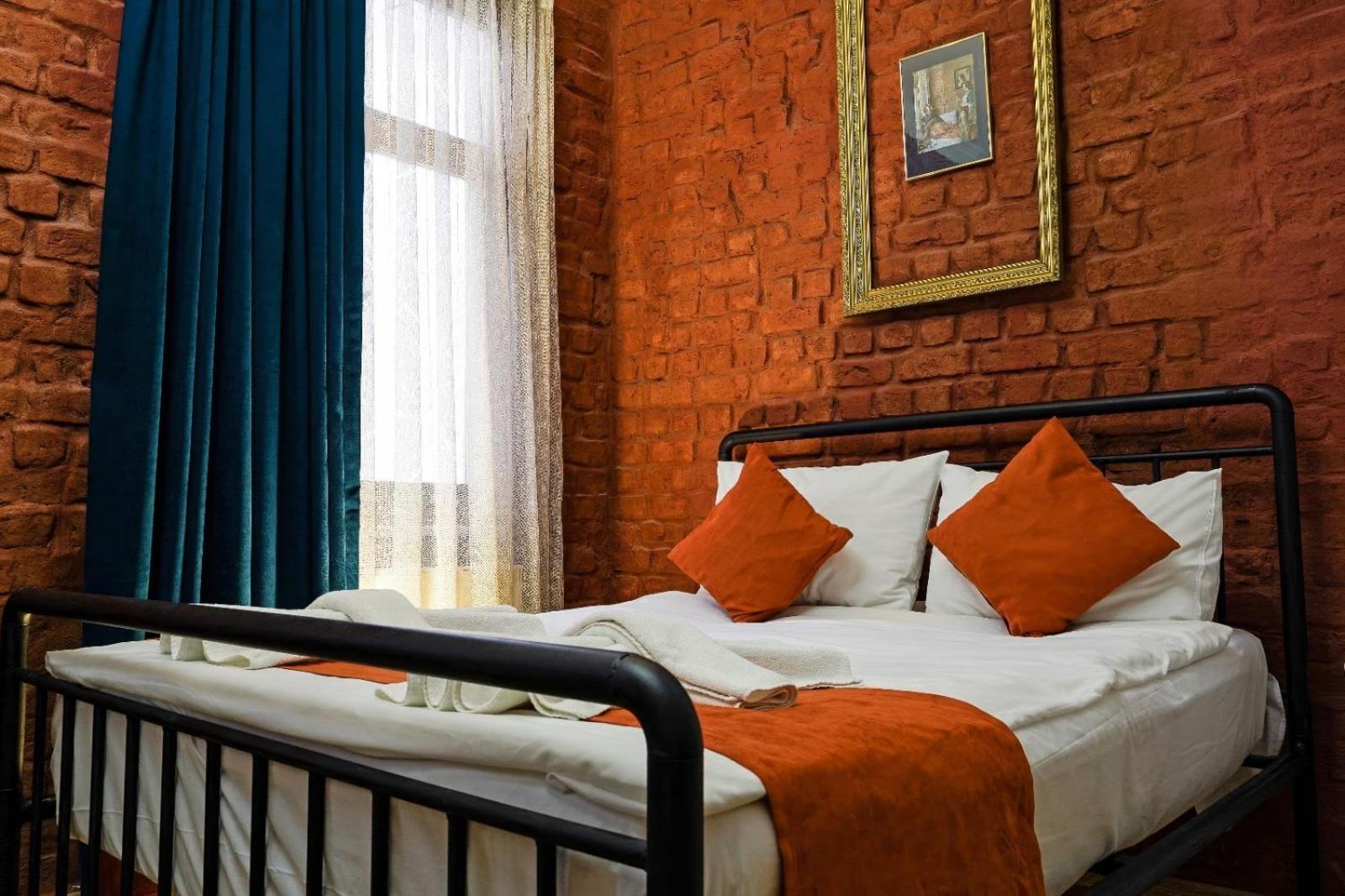 White Bolshoi Hotel 3*
