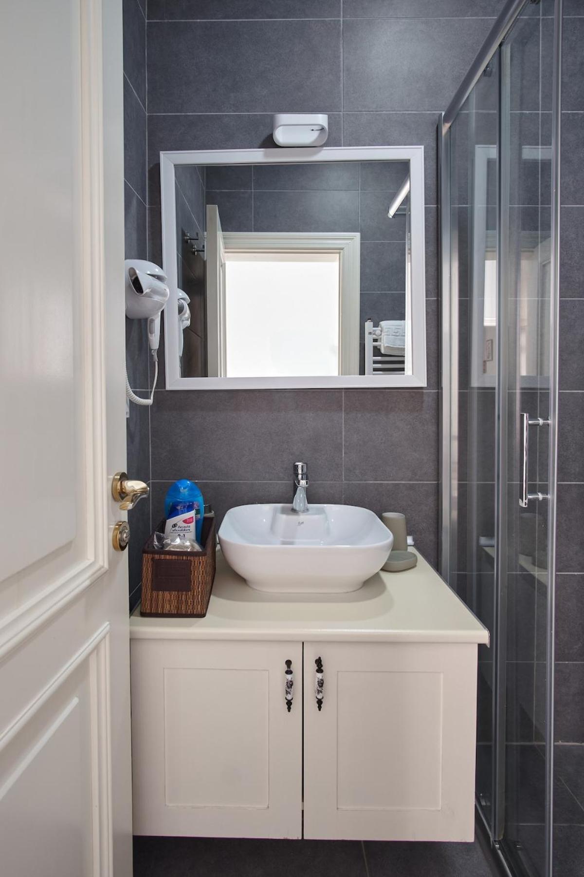 Modern Furnished Historical Building Villa Istanbul