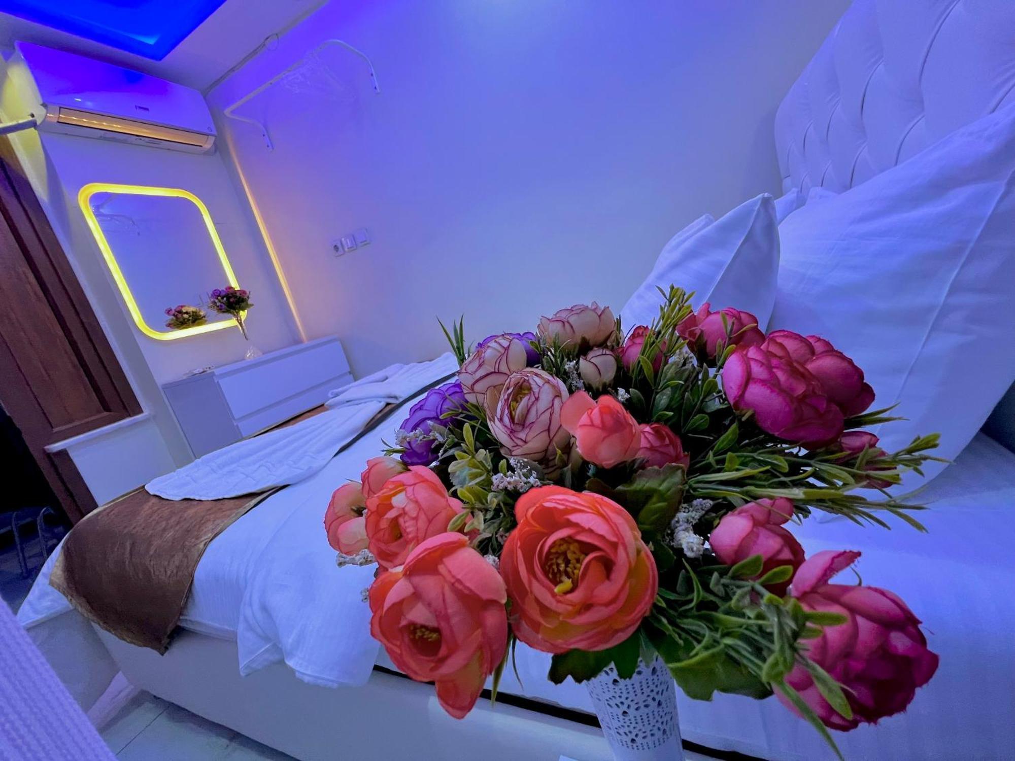Istanbulun Kral Dairesi Asansoerlue Ve 2 Klimali Apartment Istanbul