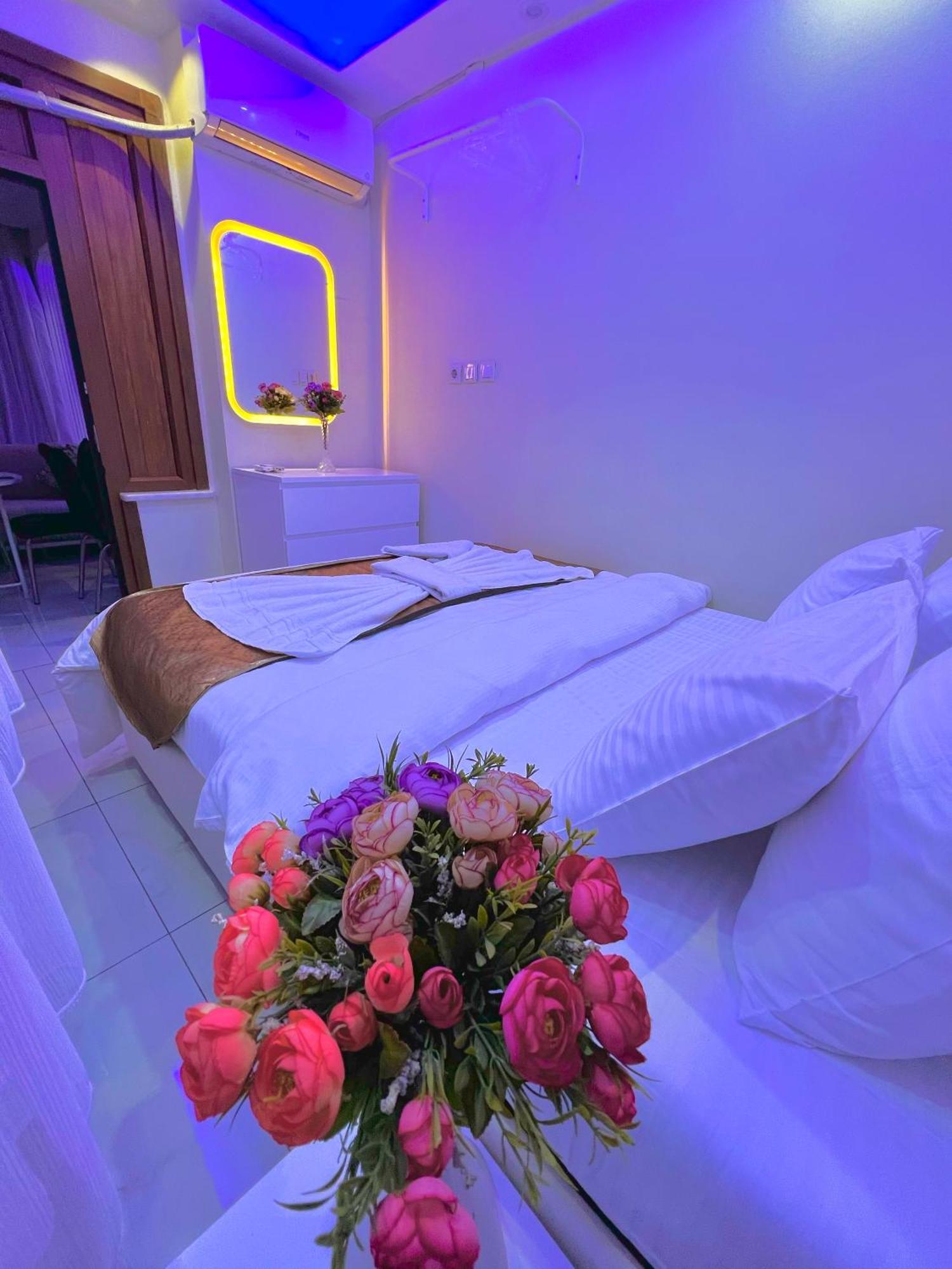 Apartment Istanbulun Kral Dairesi Asansoerlue Ve 2 Klimali Istanbul