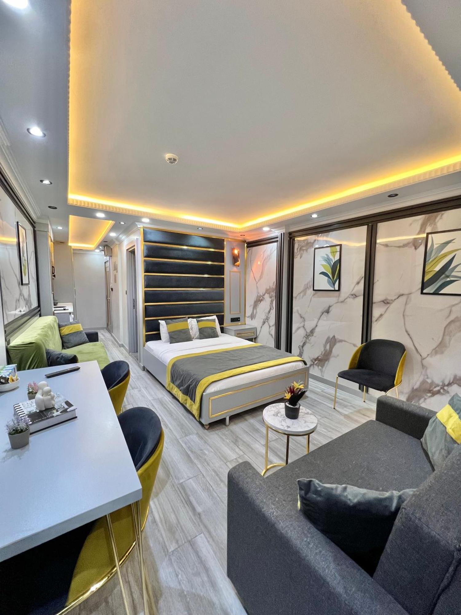 Aparthotel Taksim Larissa *