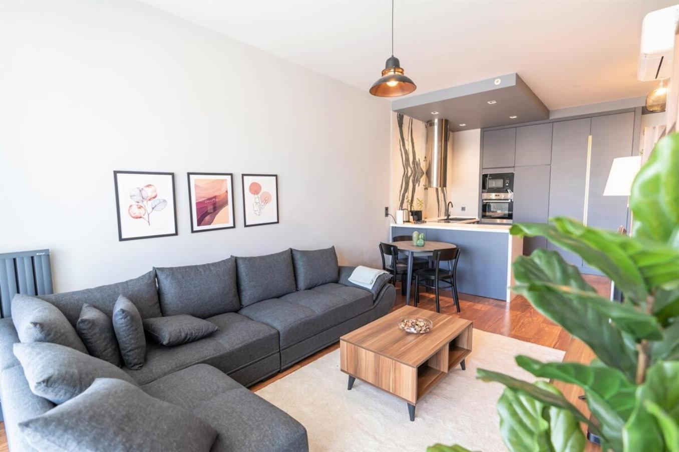Family-friendly Near Taksim Square Apartment
