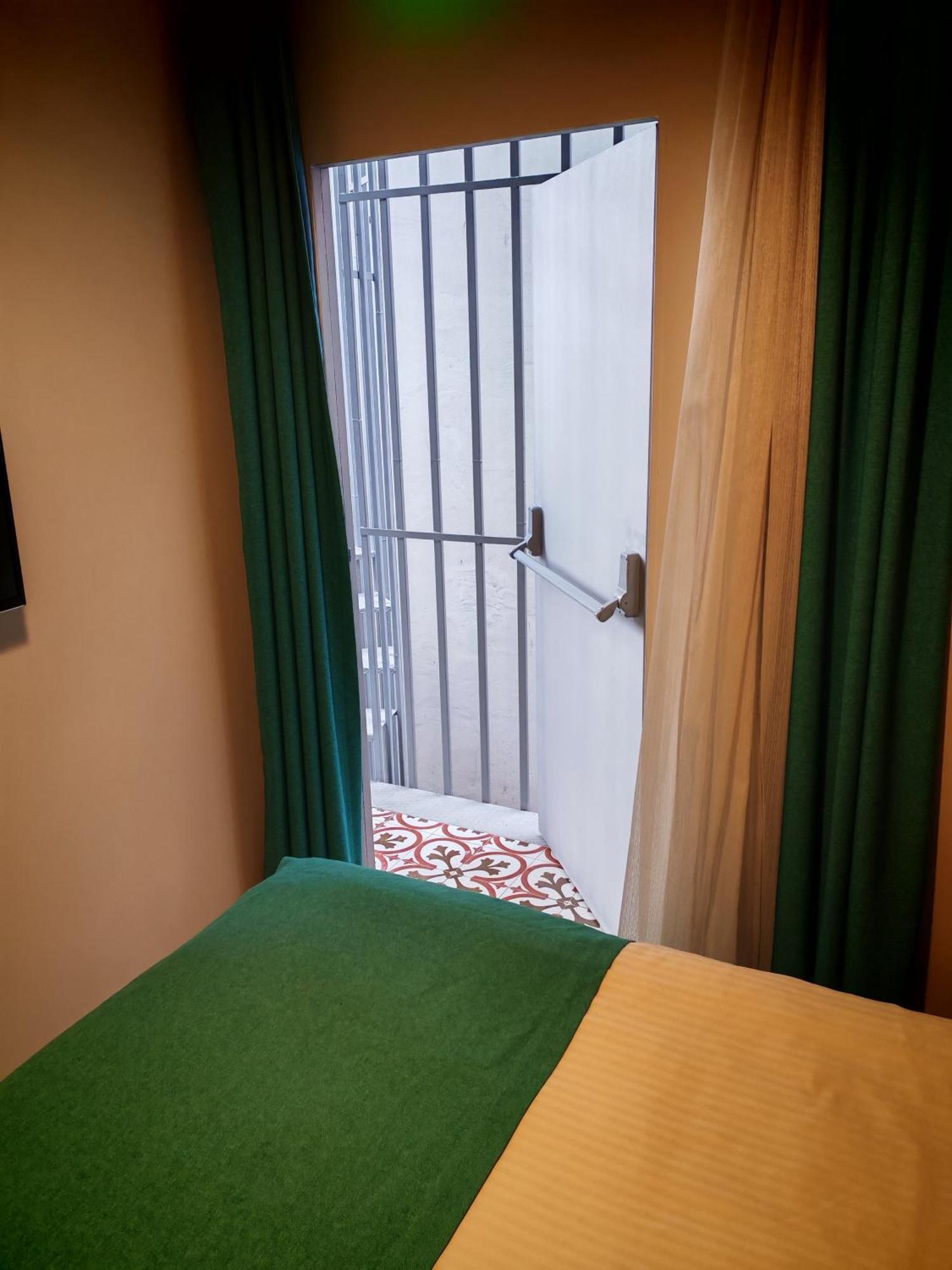 Hotel Pera Luna 3*