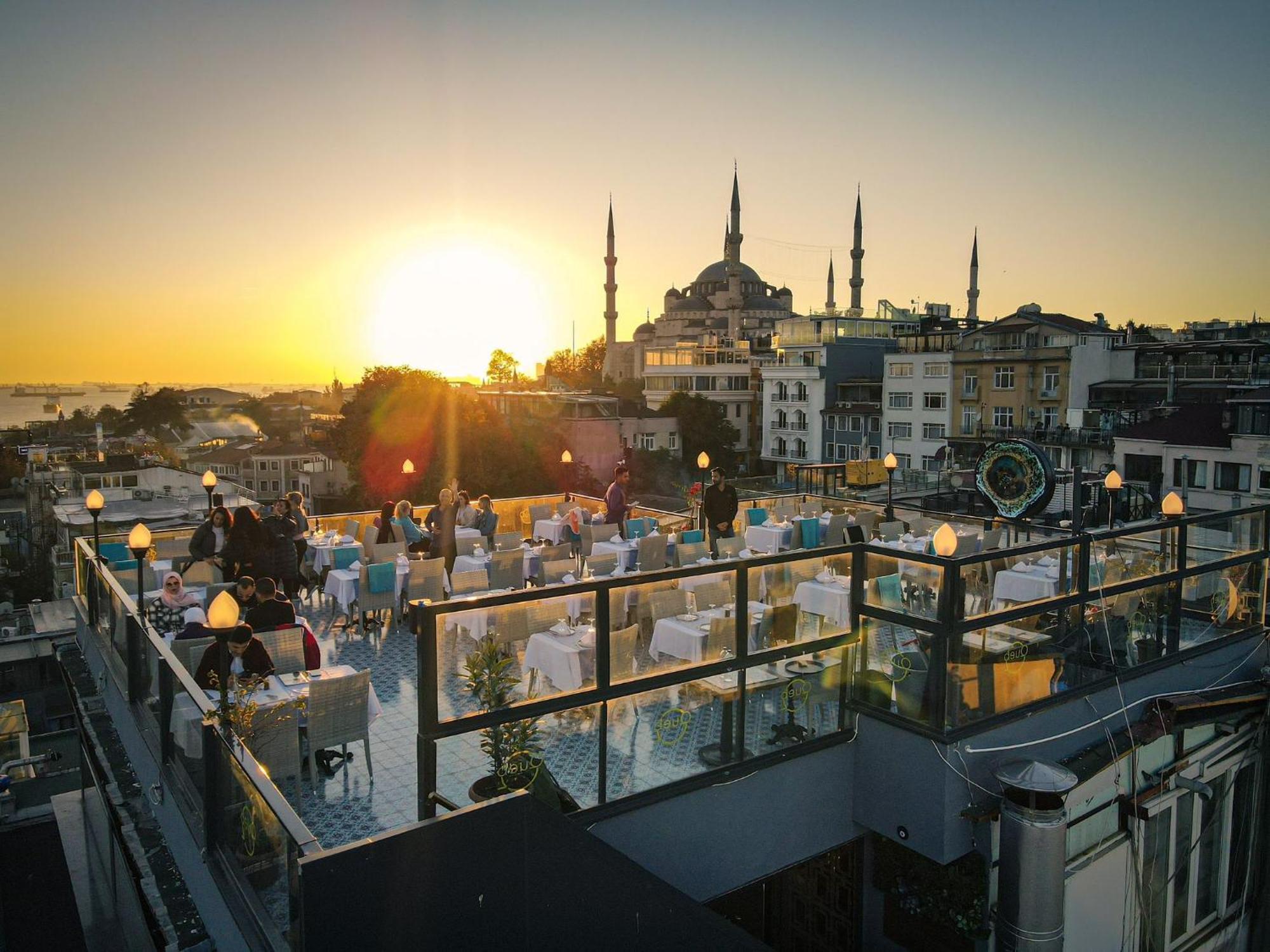 Hotel Byzantium Comfort 3*