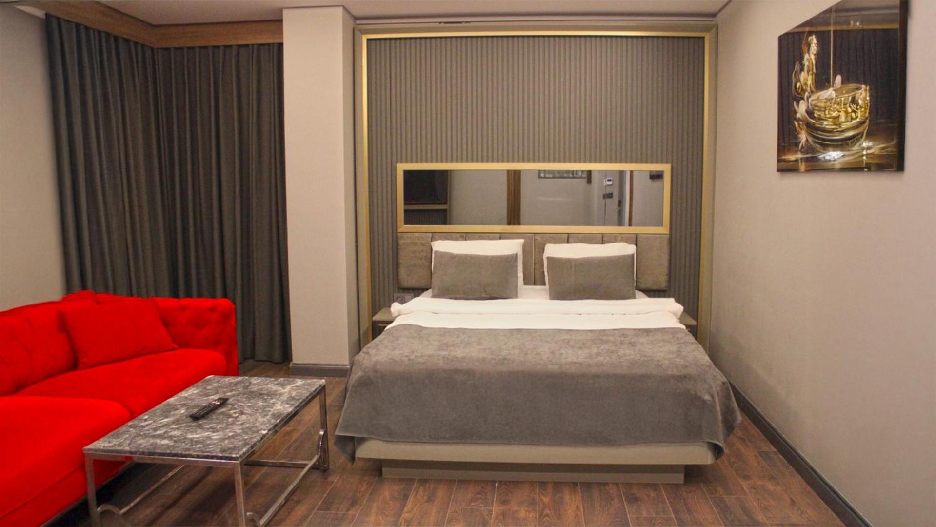 Hotel 216 Eagle Palace 3*