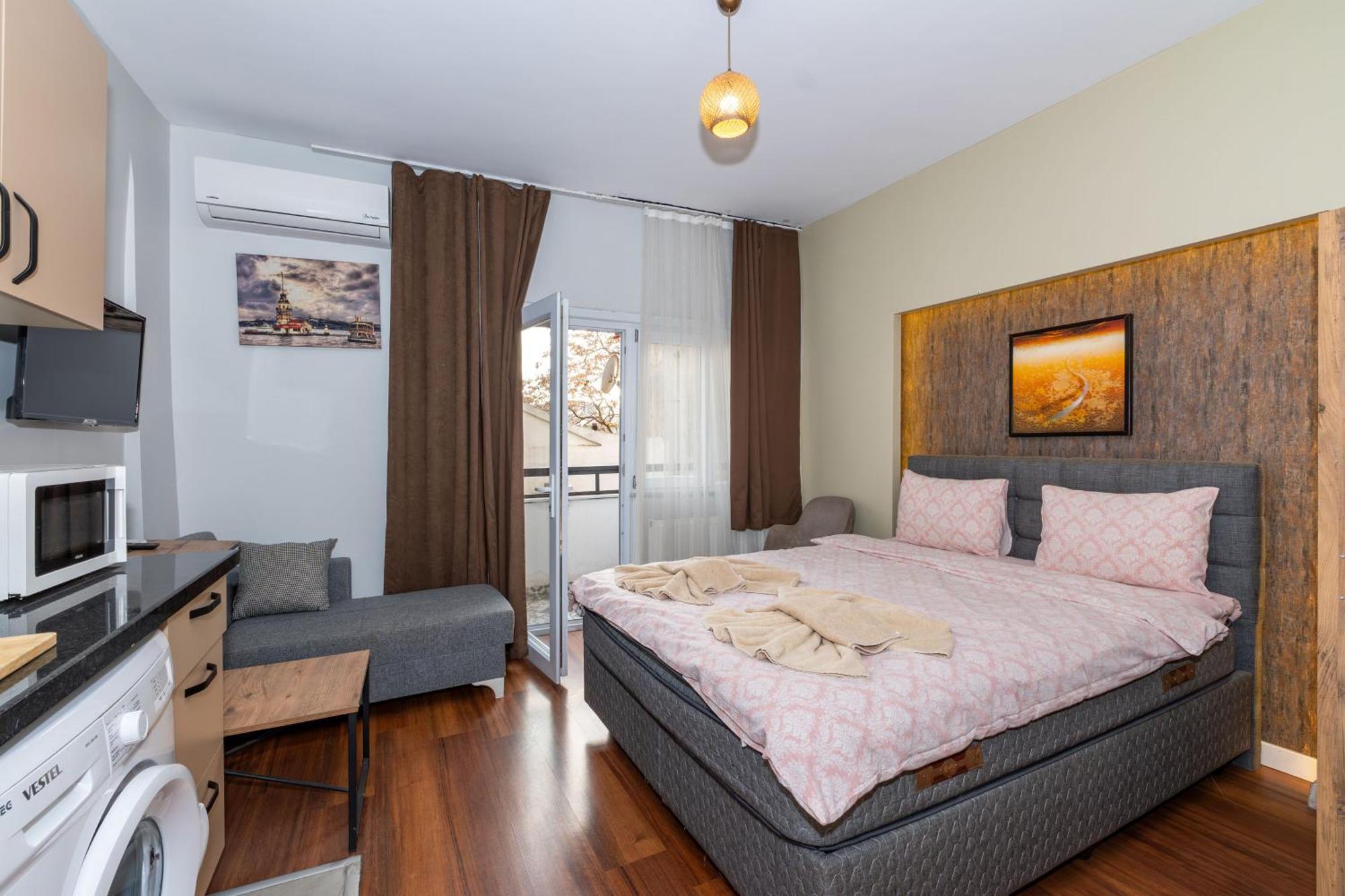 Apartment Rest At Istanbul