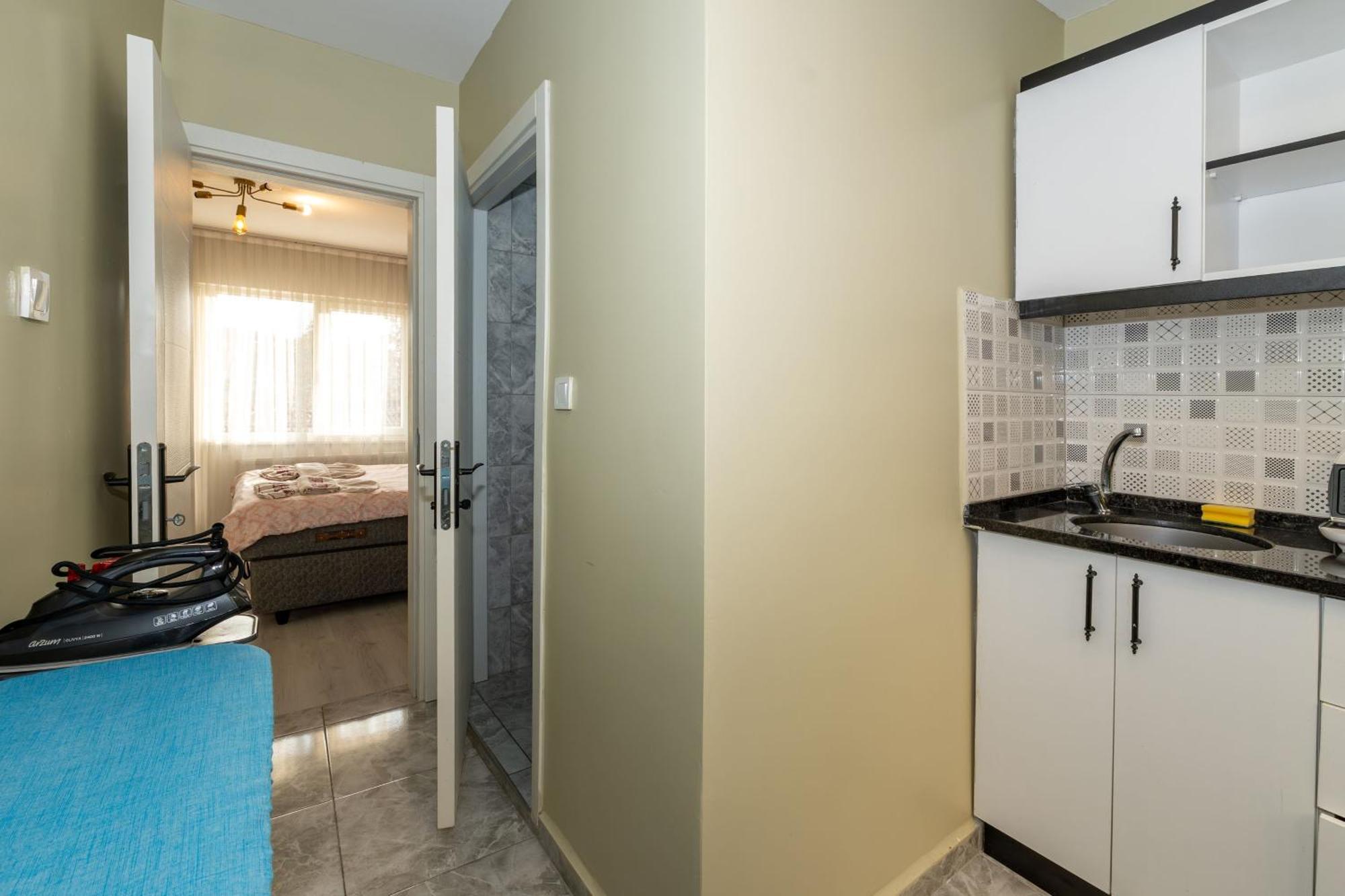 Apartment Rest At *
