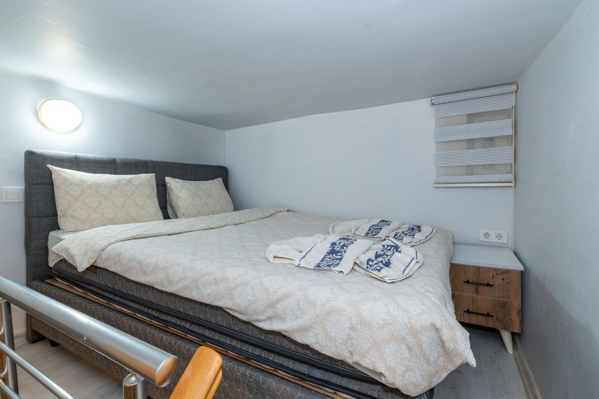 Apartment Rest At