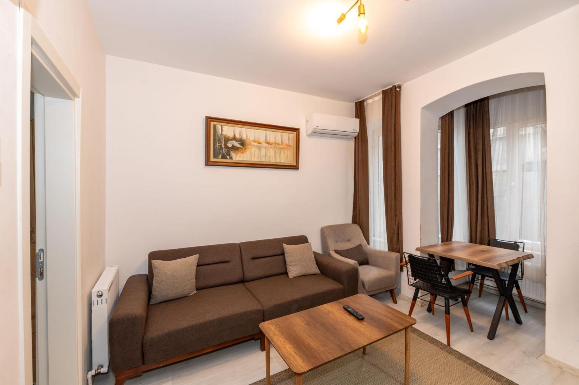 Apartment Rest At