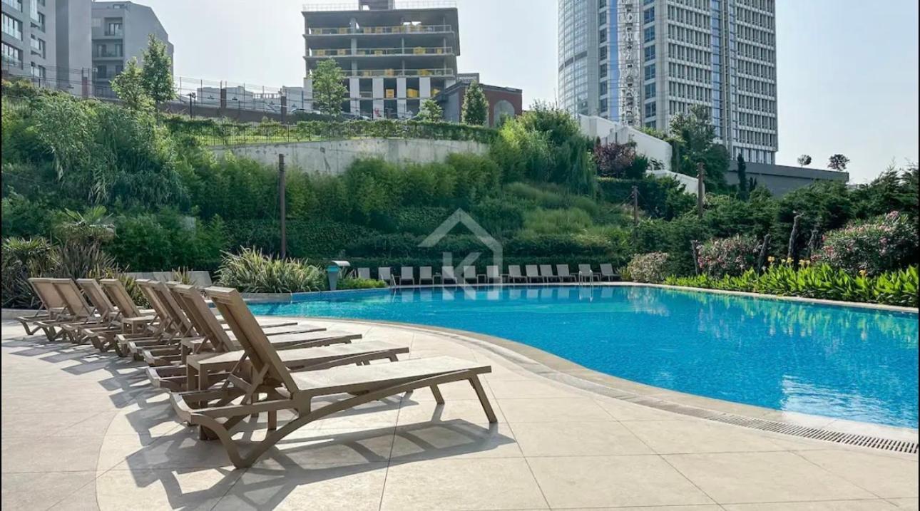 Luxury In The 40 Floor * Istanbul