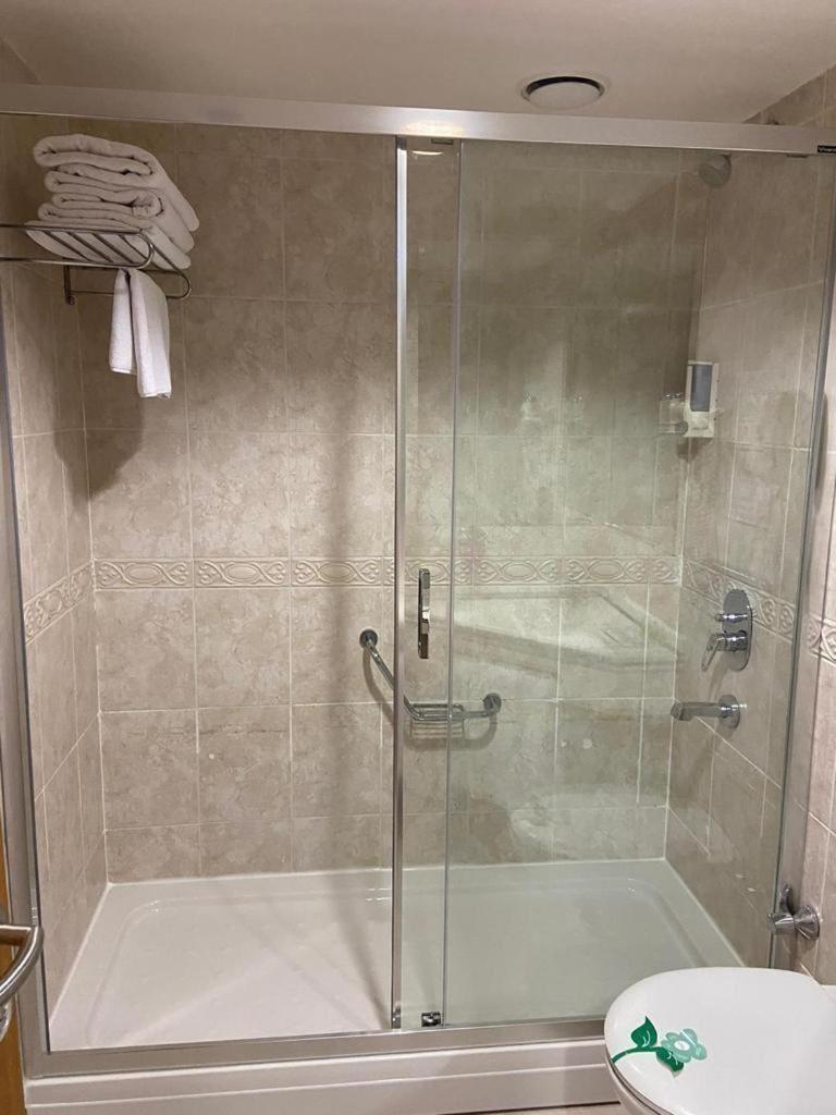 Otel Oran 4*