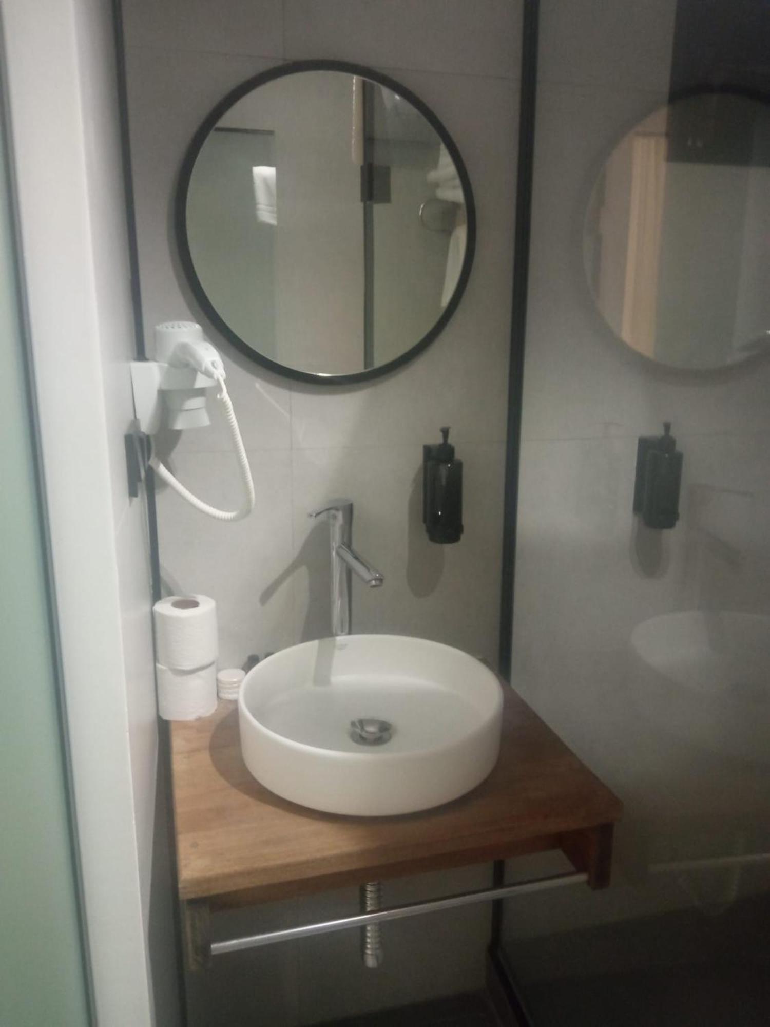 Otel Istanbul Holiday Hotel 3*