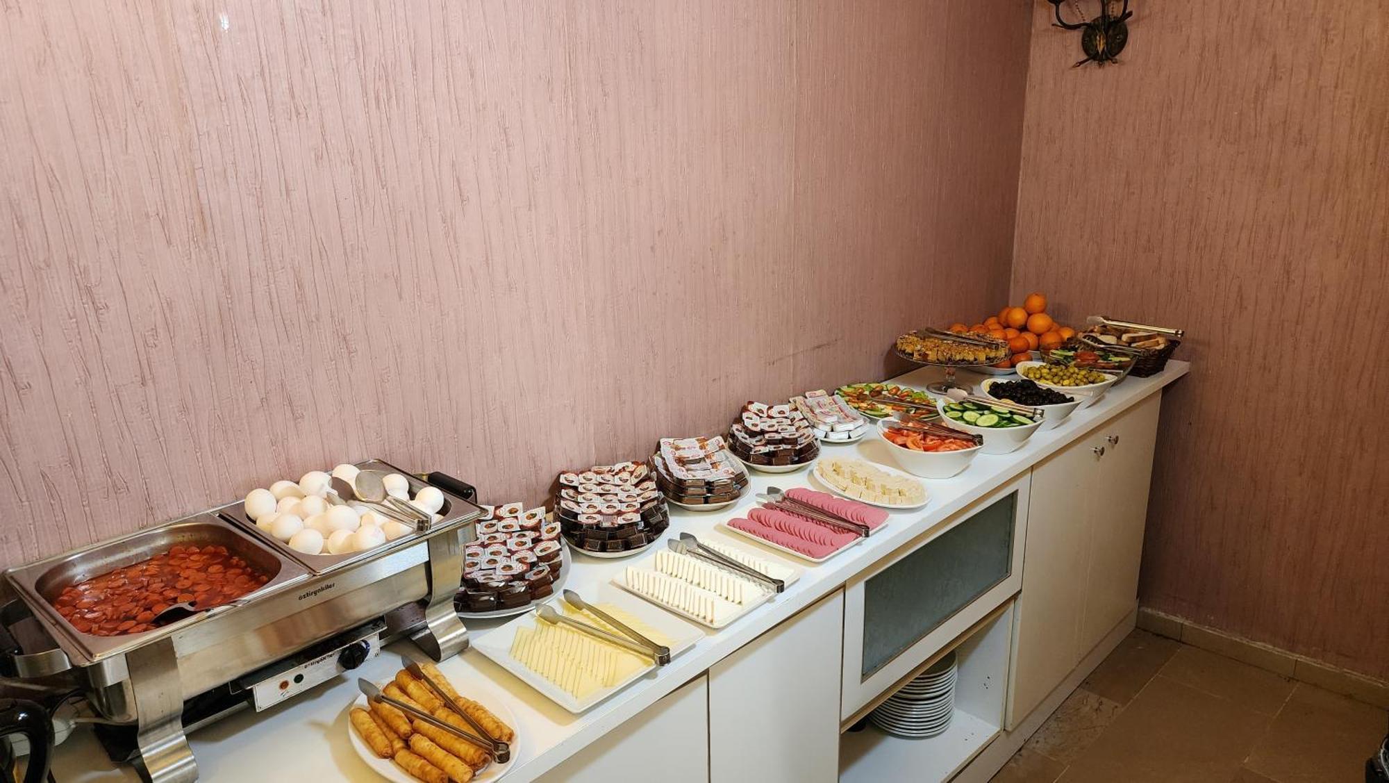 Istanbul Holiday Hotel