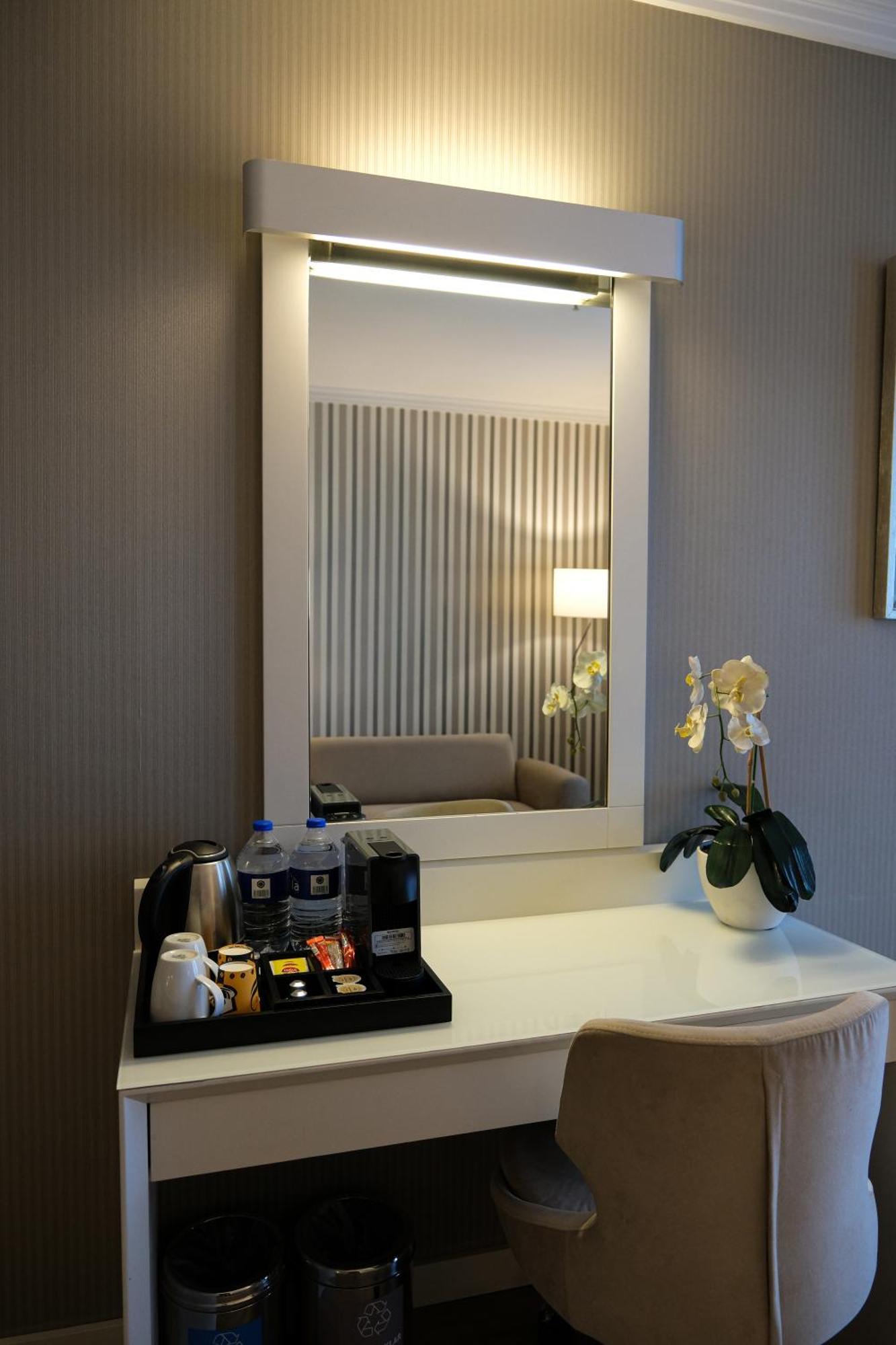 Byotell Hotel