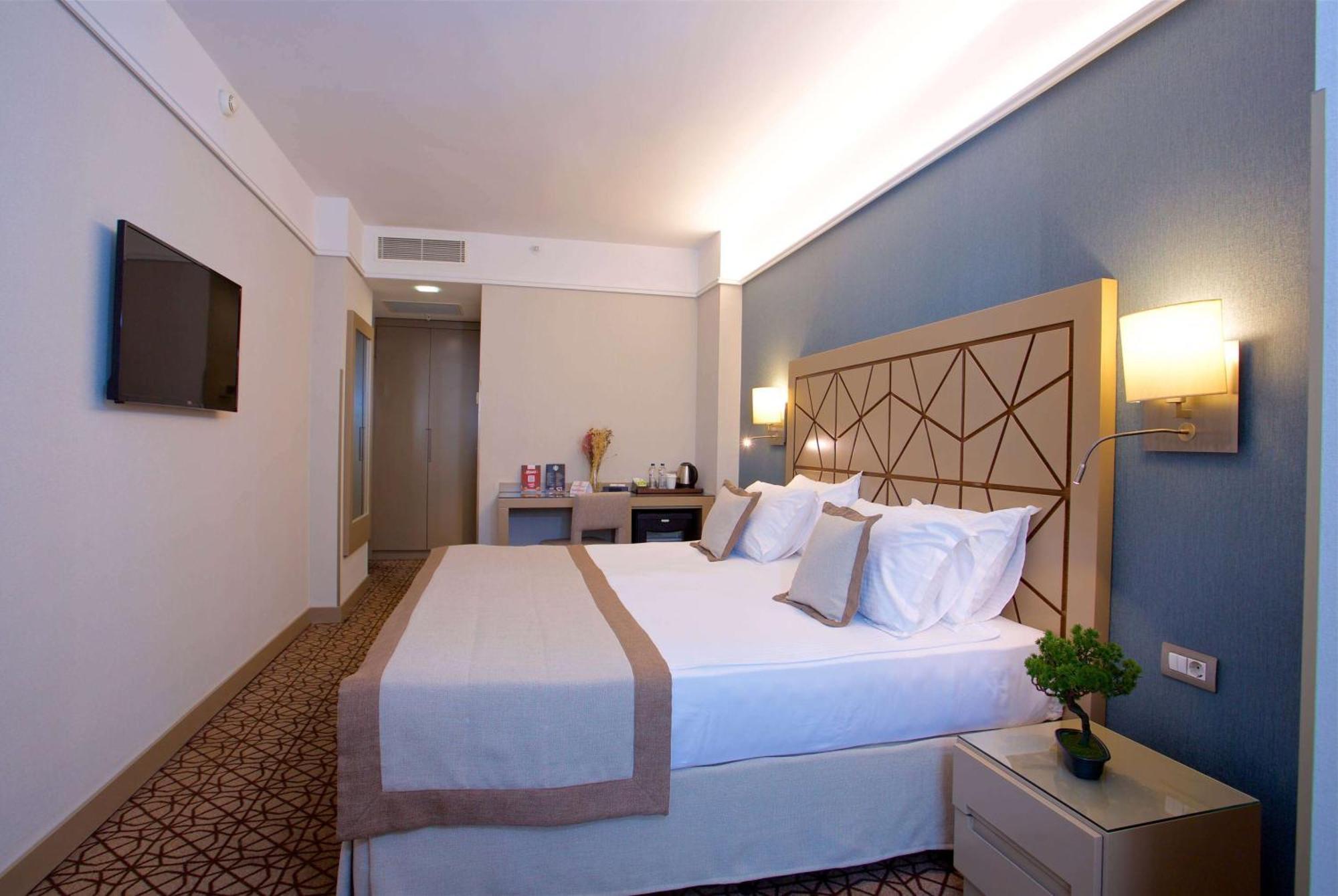 Ramada By Wyndham Taksim