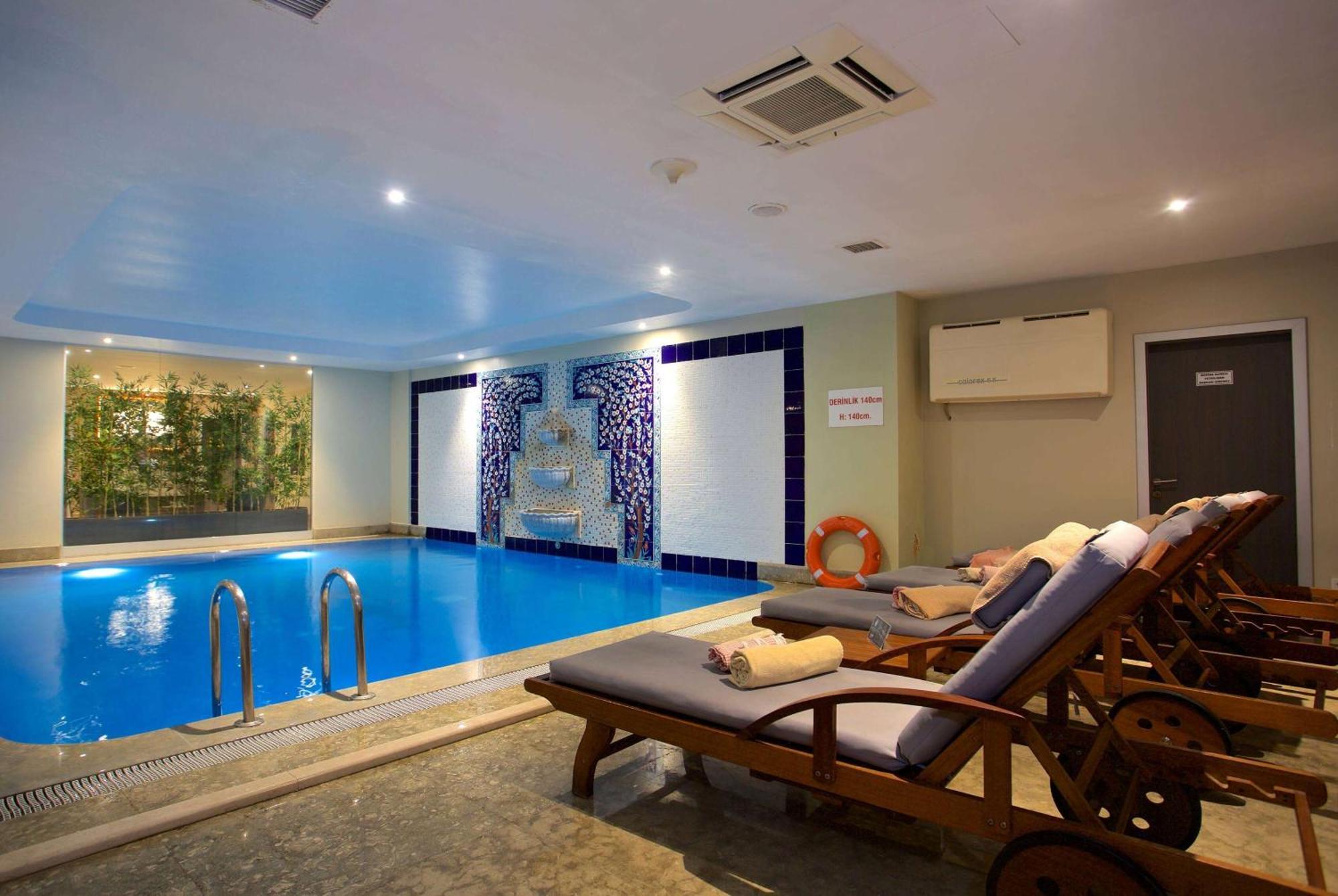 Hotel Ramada By Wyndham Taksim