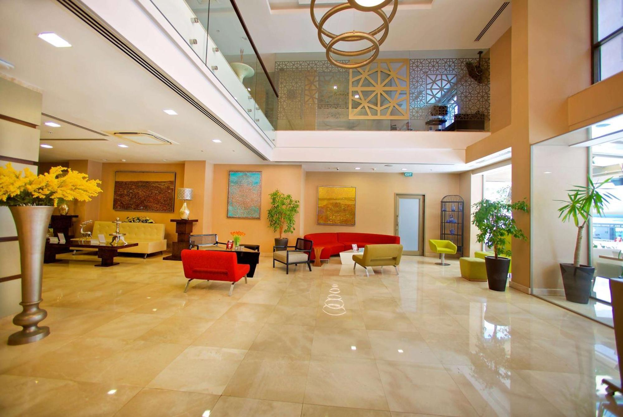 Hotel Ramada By Wyndham Taksim 4*