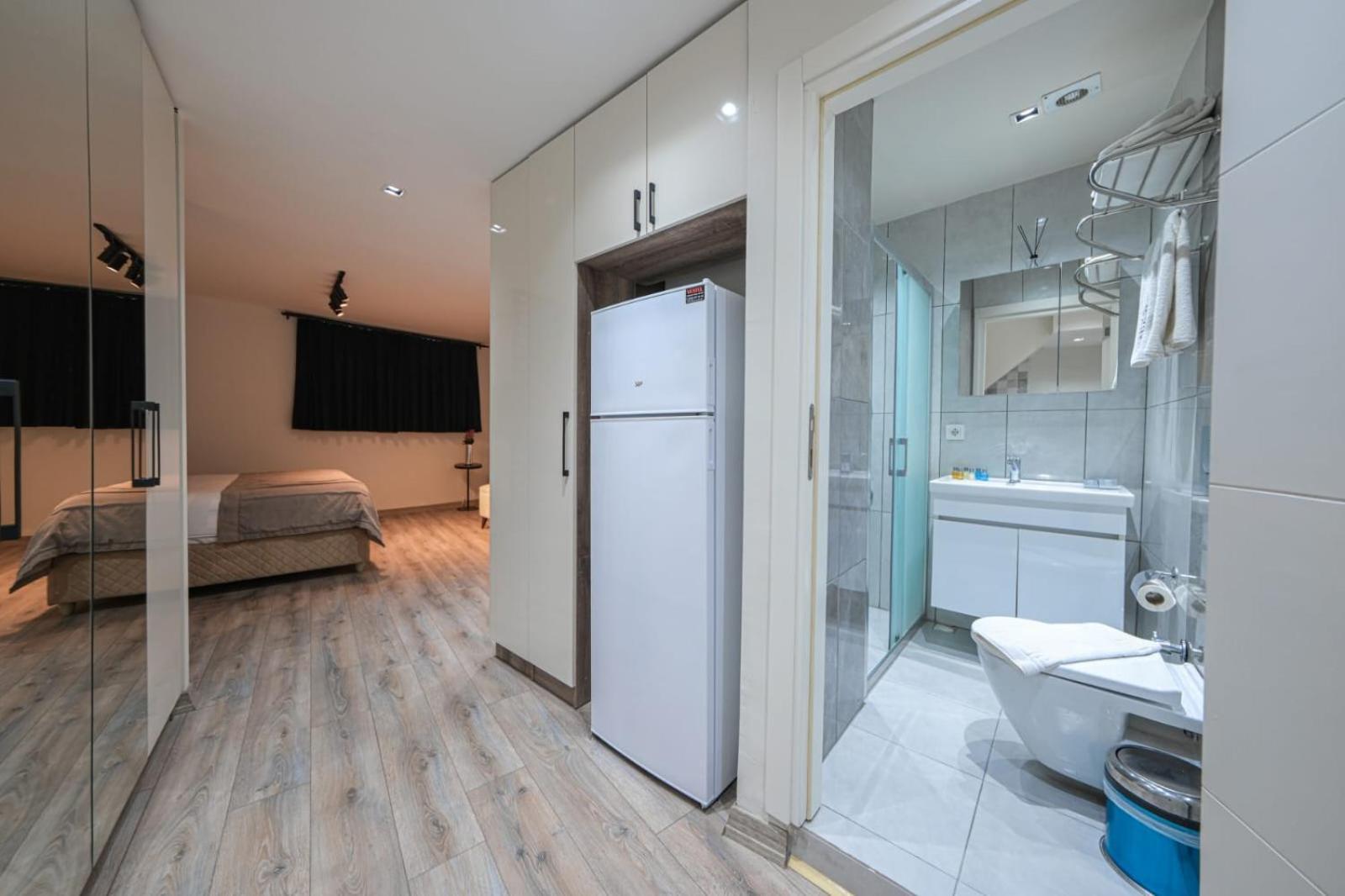 Hotel Nuru Ziya 2*