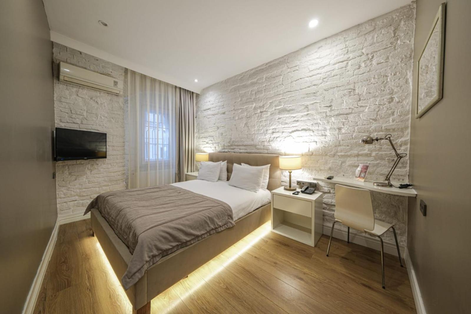 Nuru Ziya Hotel 2*