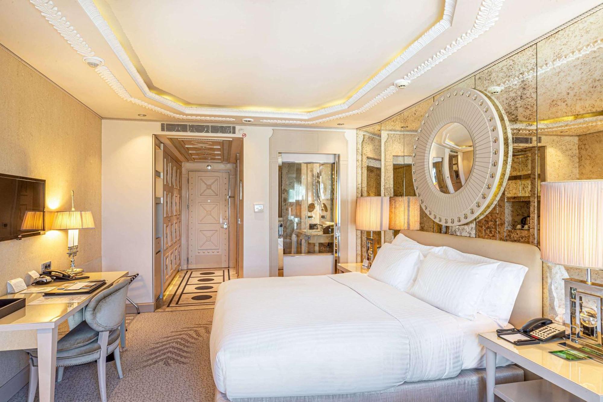 Otel Wyndham Grand Kalamış Marina İstanbul