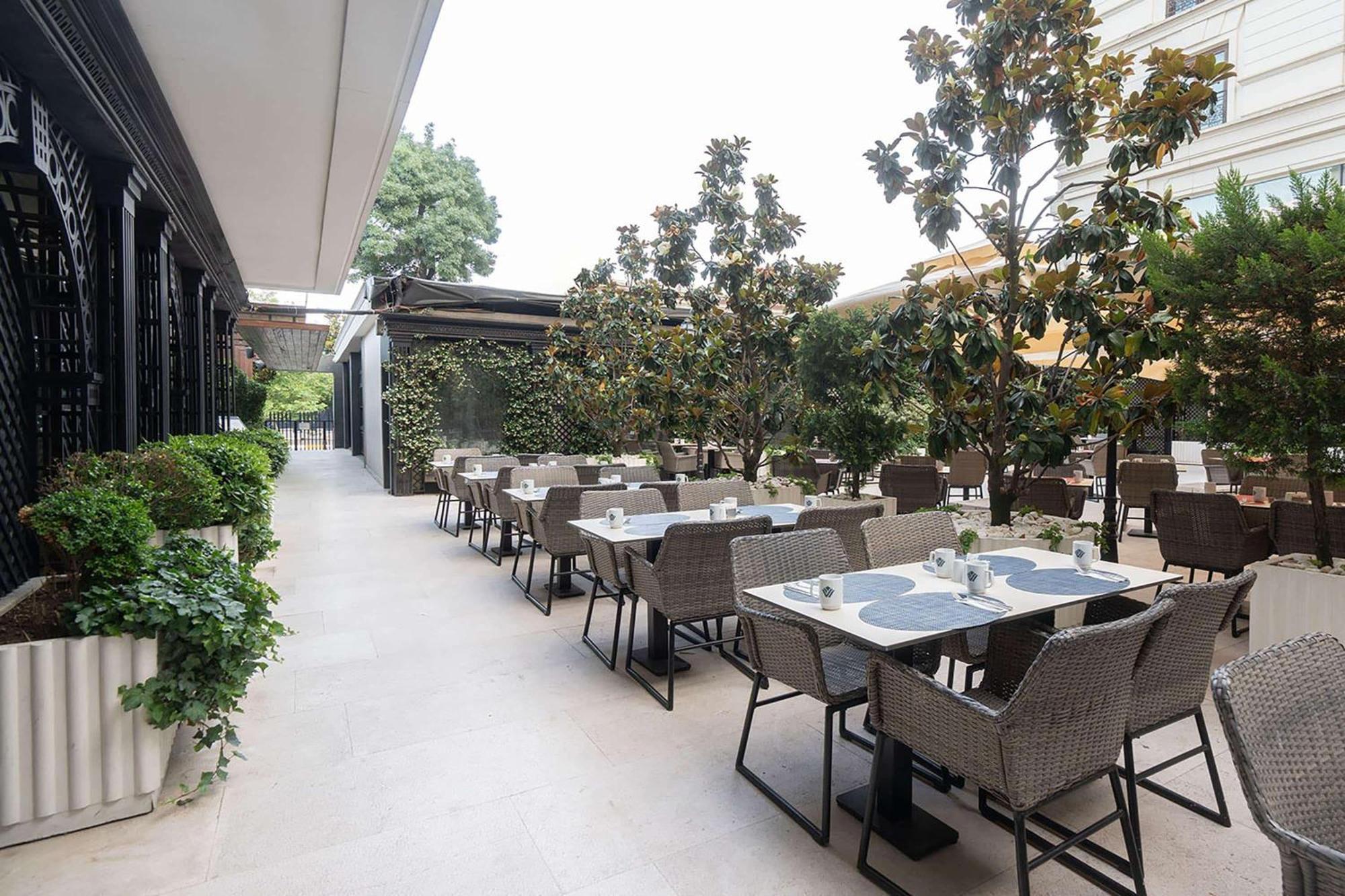 Otel Wyndham Grand Kalamış Marina 5*