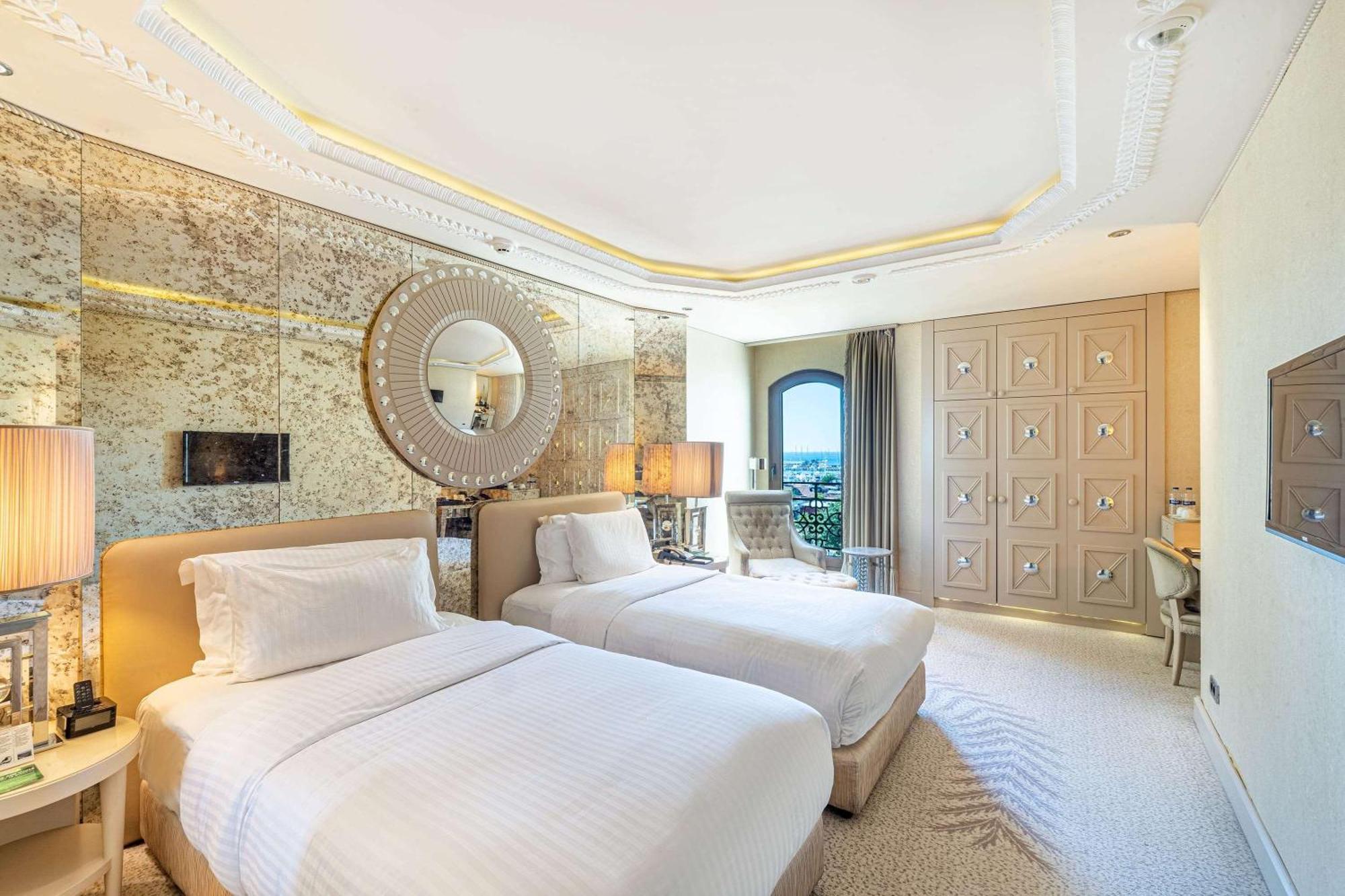 Wyndham Grand Kalamış Marina 5* İstanbul