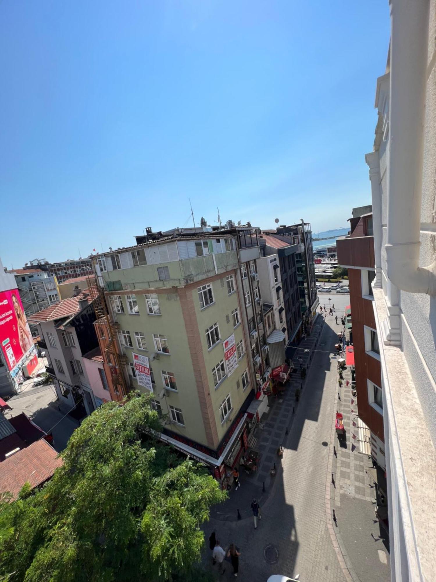 Okur 2* İstanbul