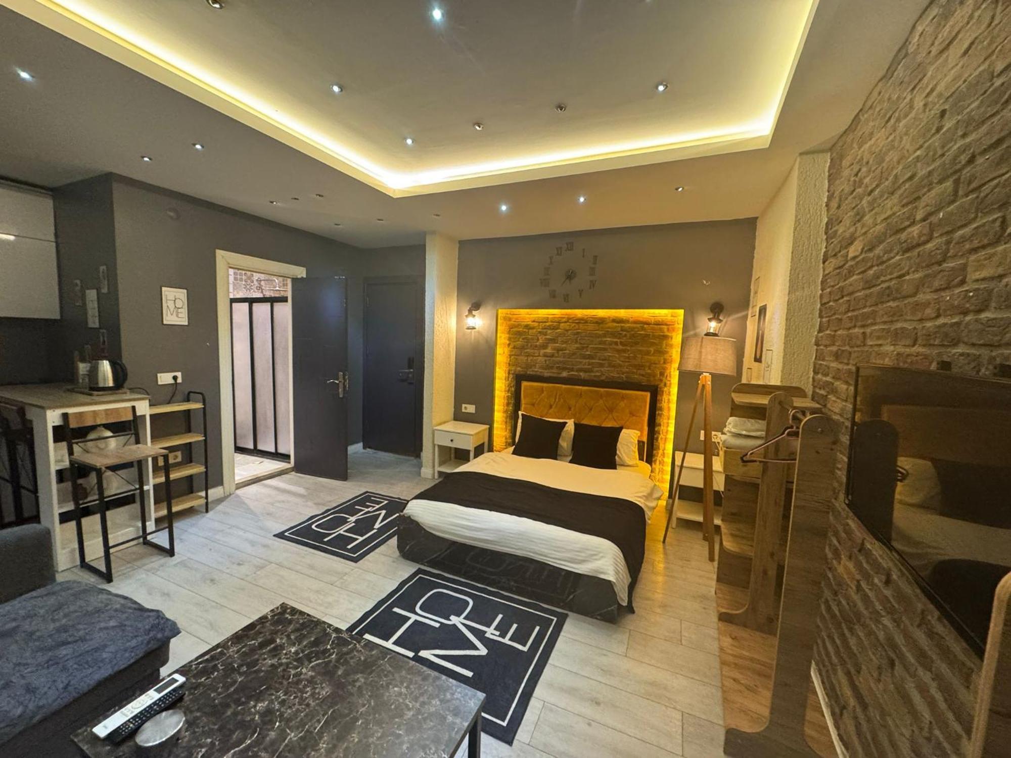 Nova Park Hotel-bomonti 3*