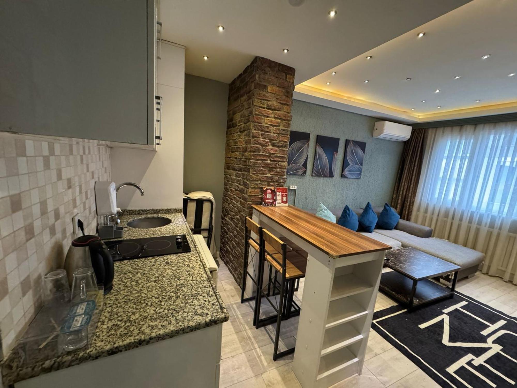 Otel Nova Park Hotel-bomonti 3*