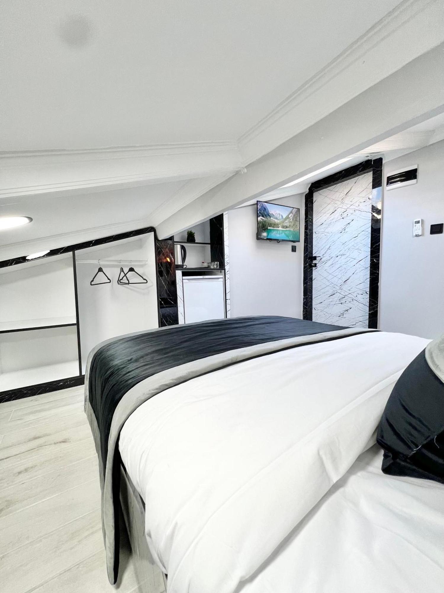Taksim Larissa Apart Otel İstanbul
