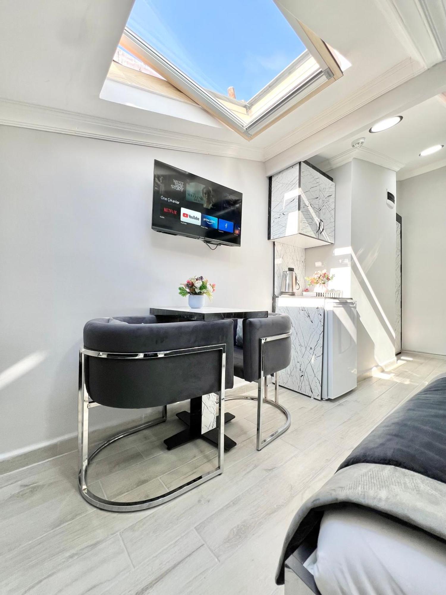Taksim Larissa 2* Istanbul