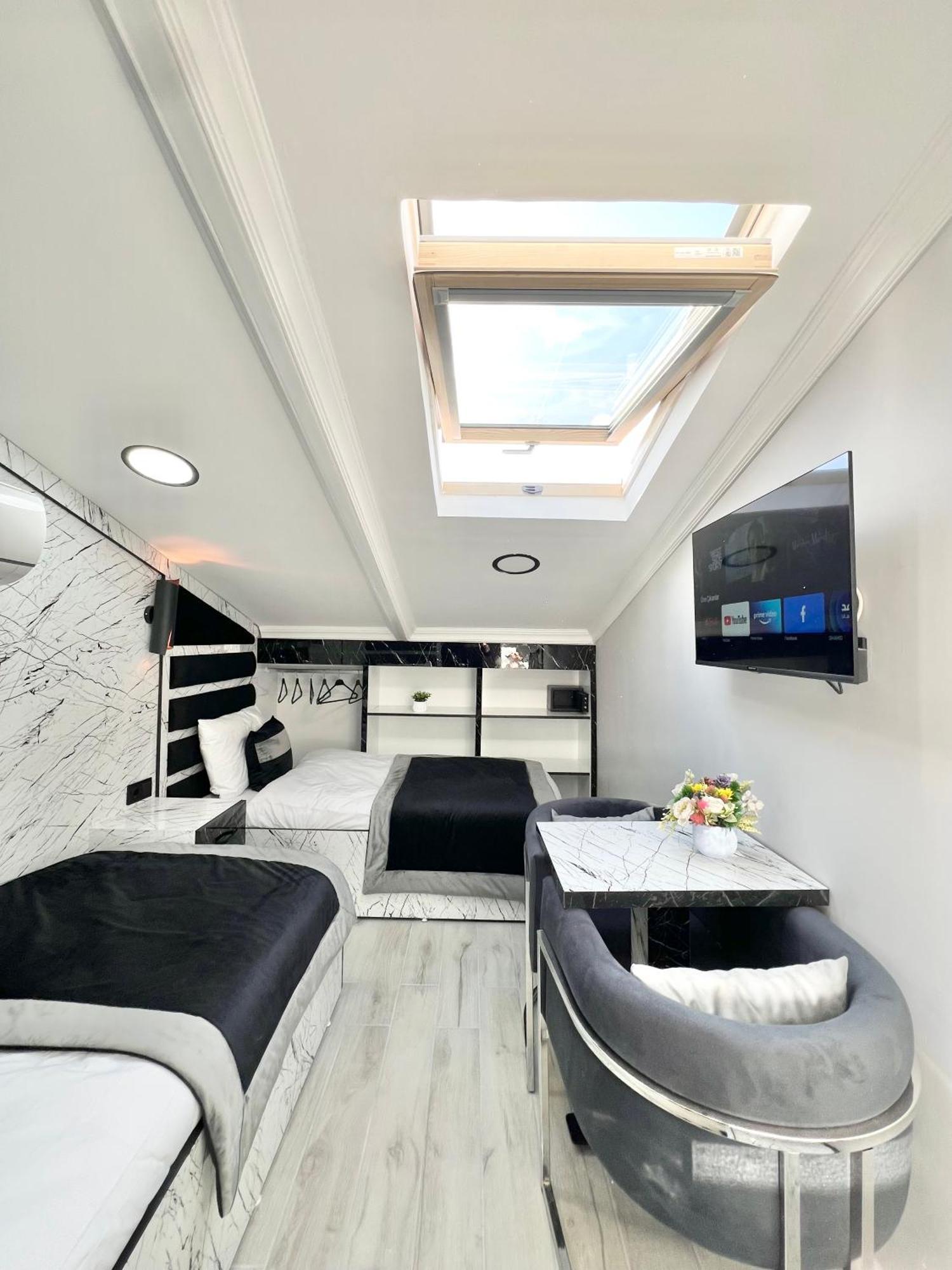 Taksim Larissa Apart Otel İstanbul
