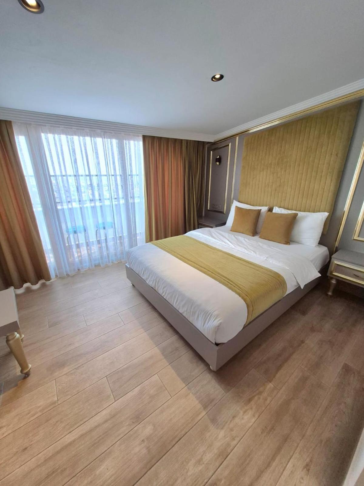 Apart Otel Taksim La Marino *