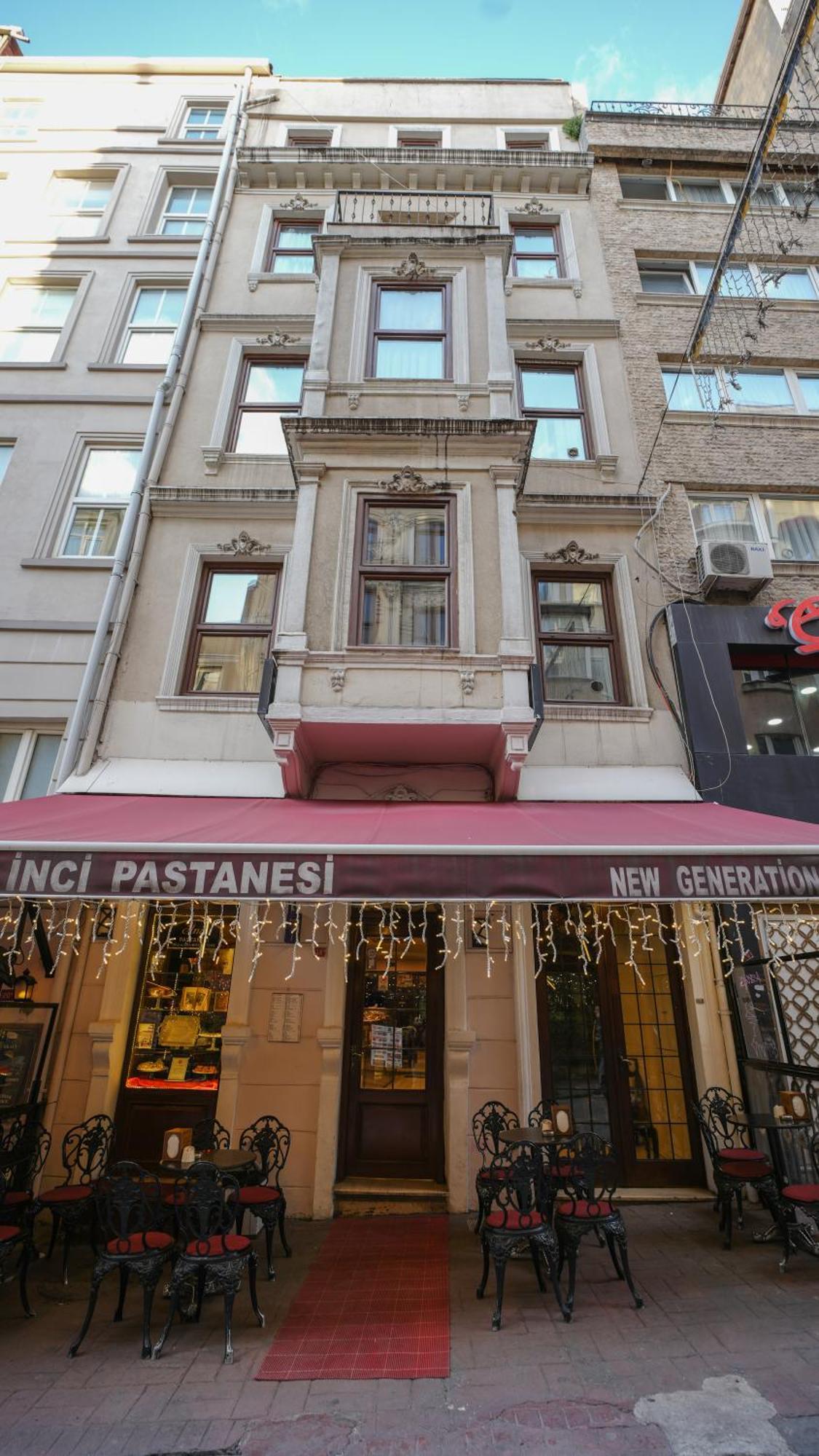 Taksim Inci *
