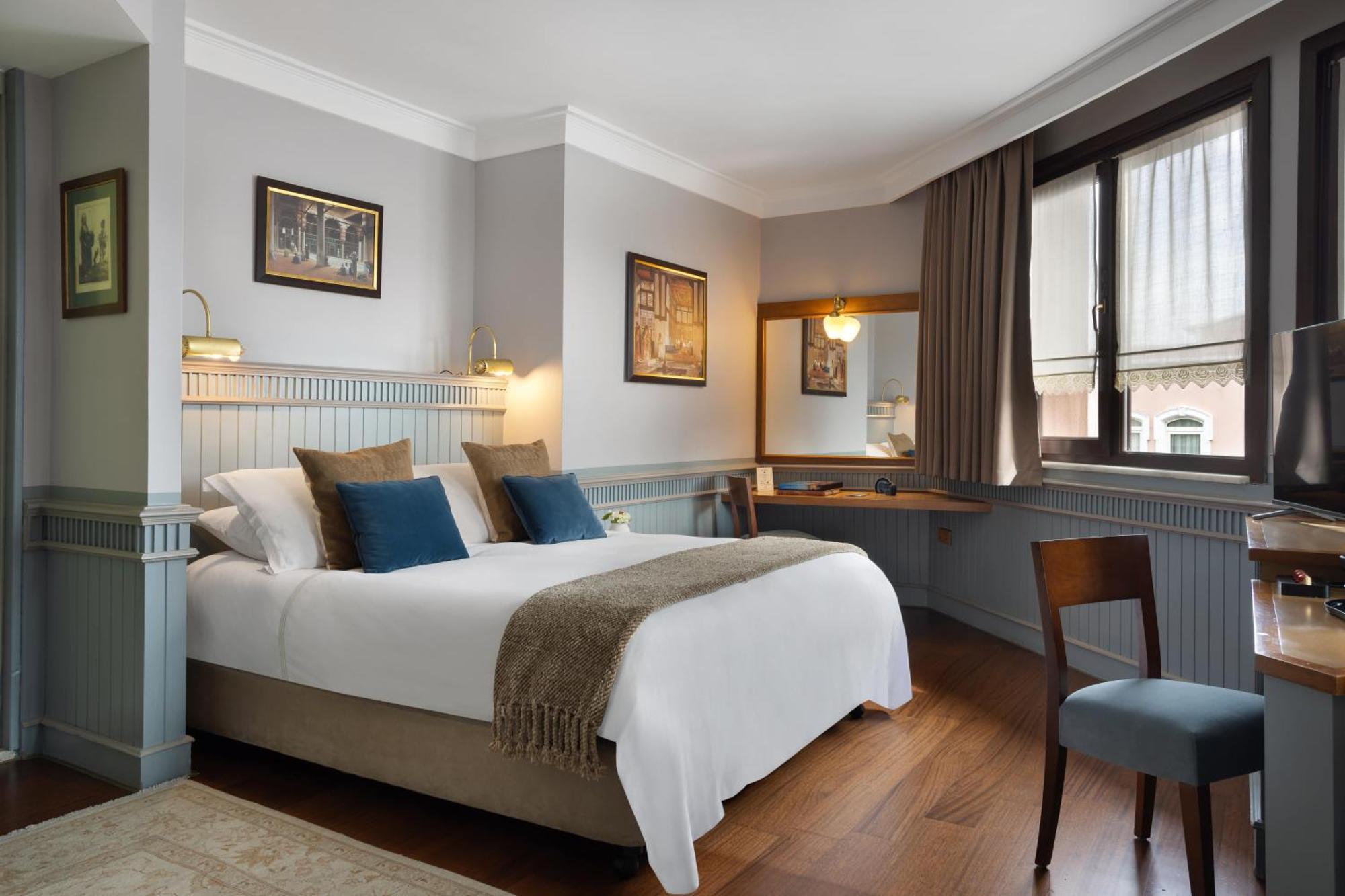 Armada Old Otel 4*