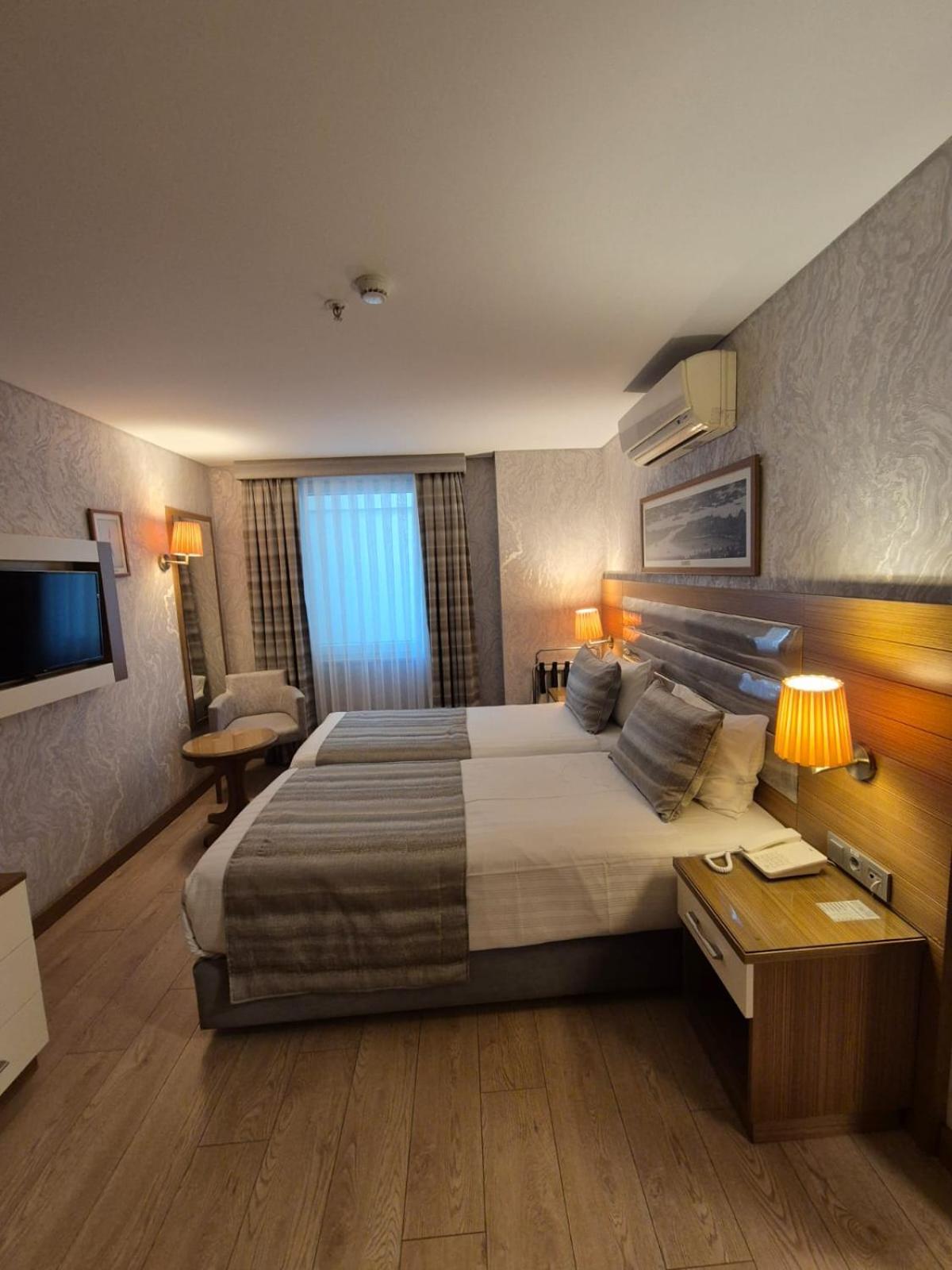 Hotel Trend Old 4*