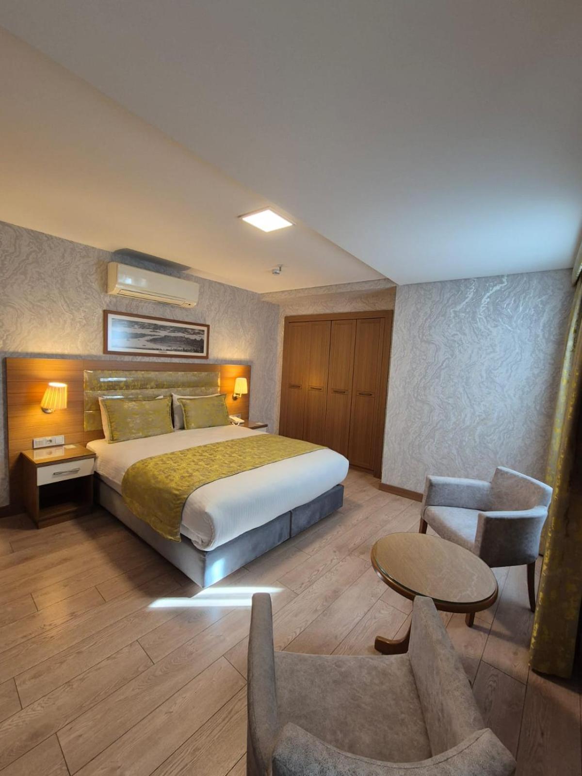 Trend Old Hotel
