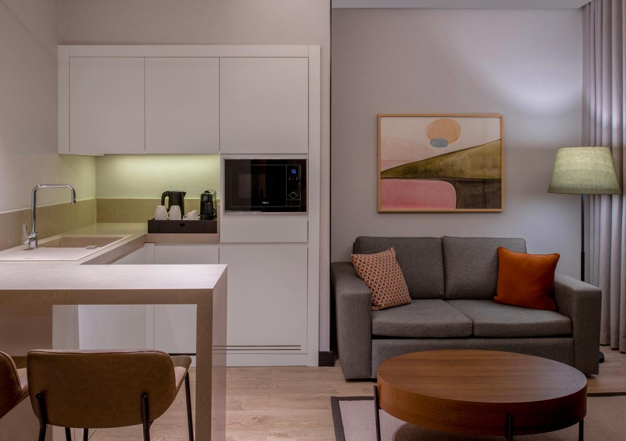 Altunizade Istanbul, Curio Collection By Hilton Otel İstanbul