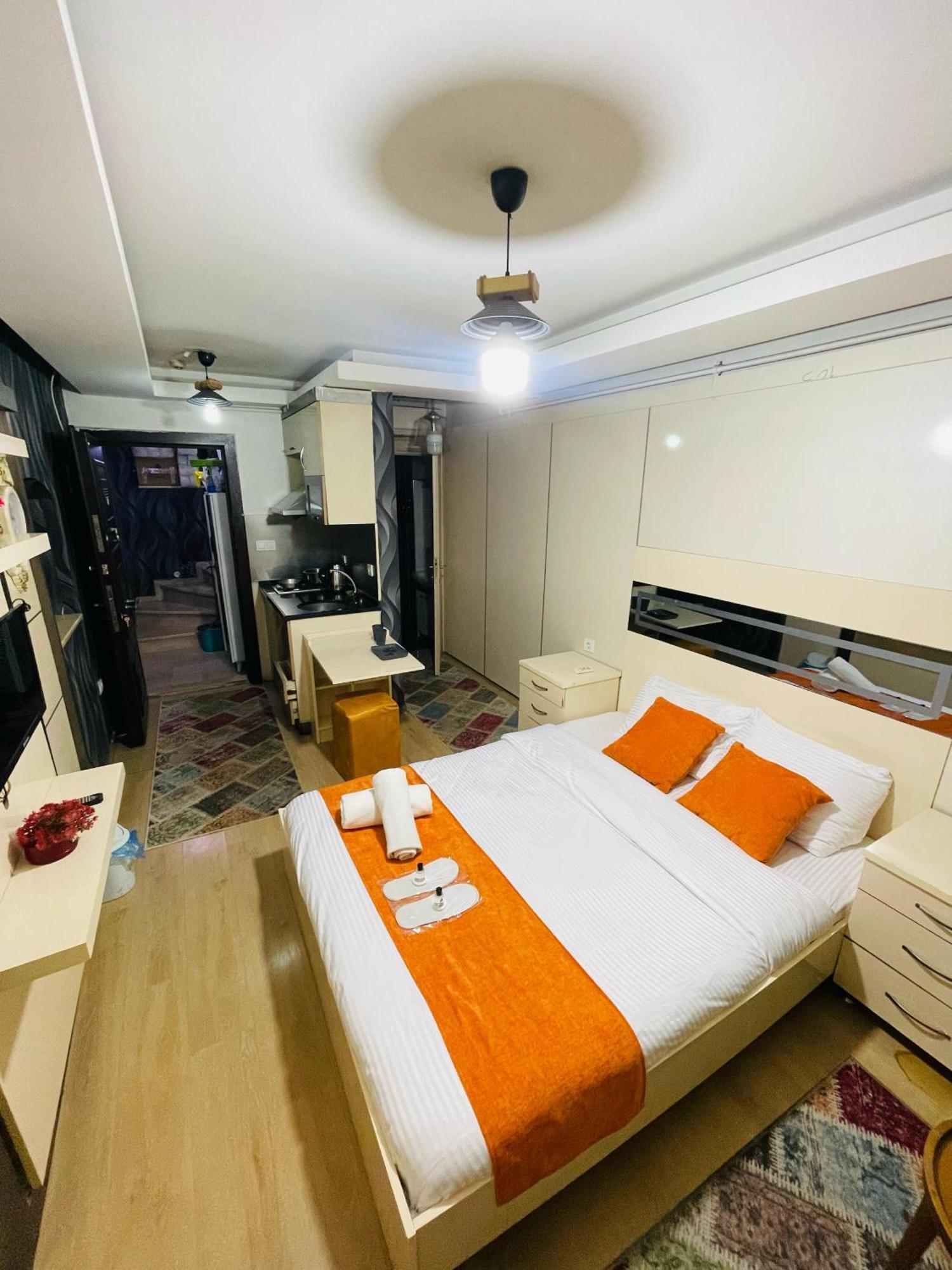Taksim Premium Gold 5* Istanbul