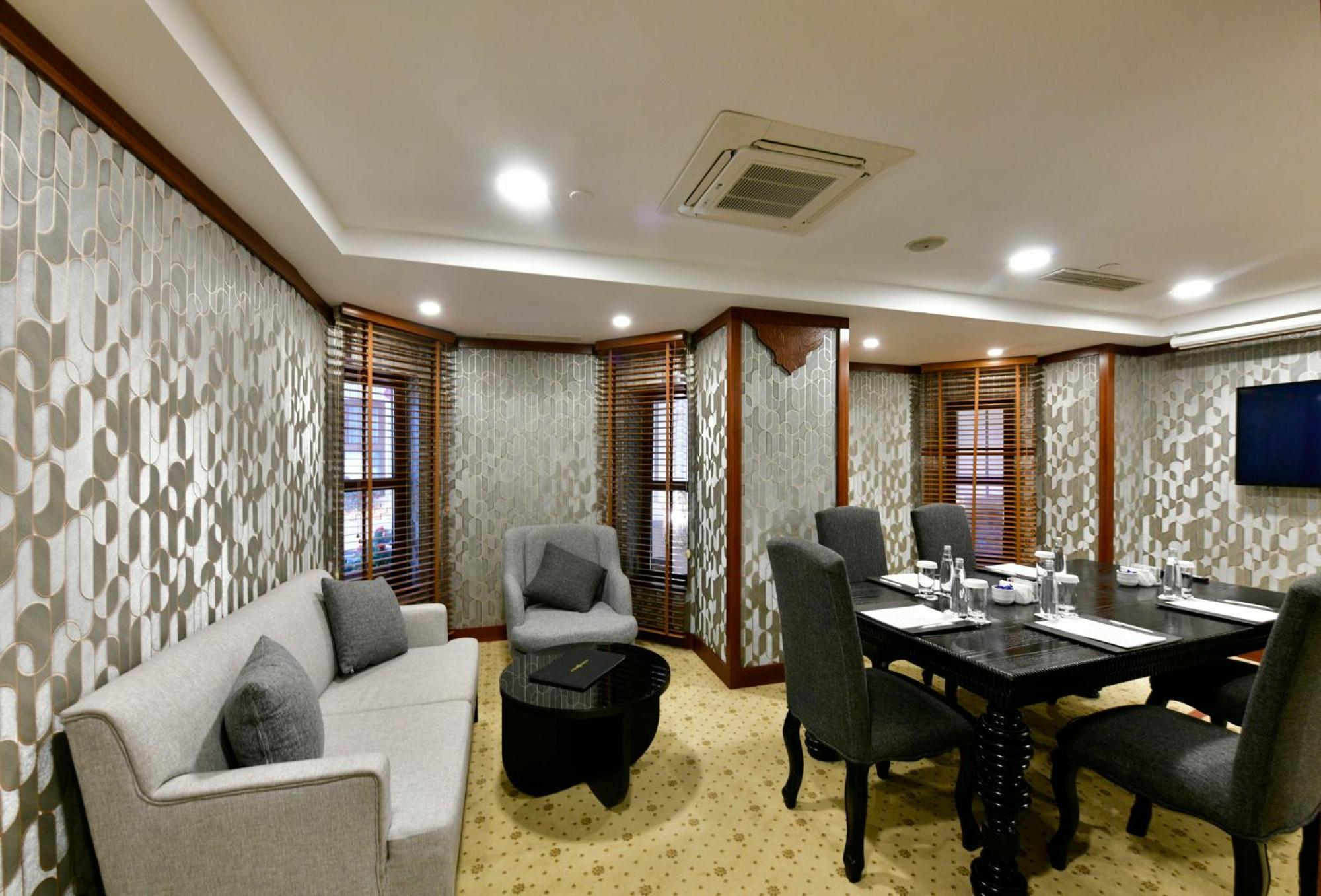 Hotel Crowne Plaza - Old By Ihg Istanbul