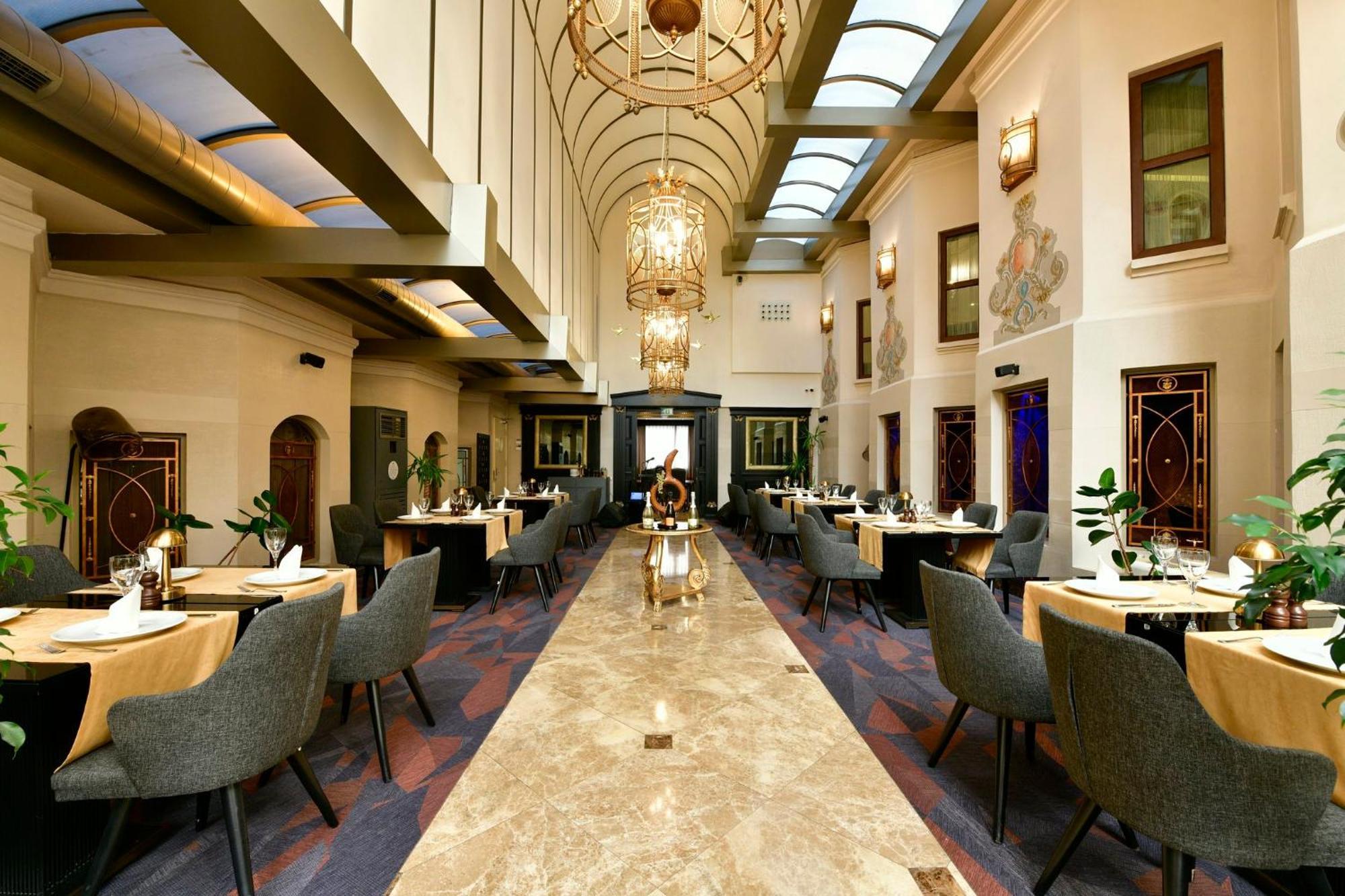Hotel Crowne Plaza - Old By Ihg