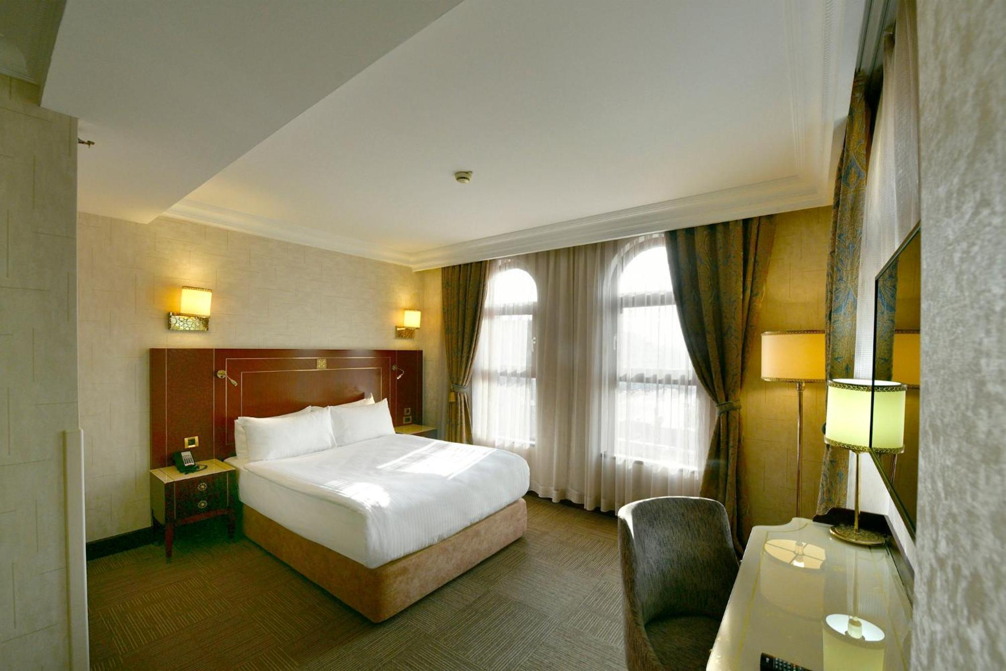 Hotel Crowne Plaza - Old By Ihg 5*