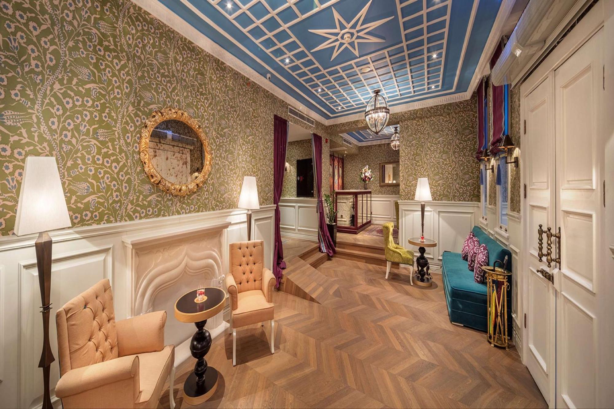 Hagia Sofia Mansions Istanbul, Curio Collection By Hilton 5*