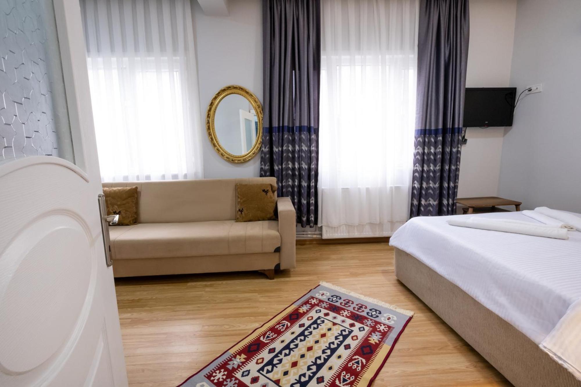 Aparthotel Taksim Corner *