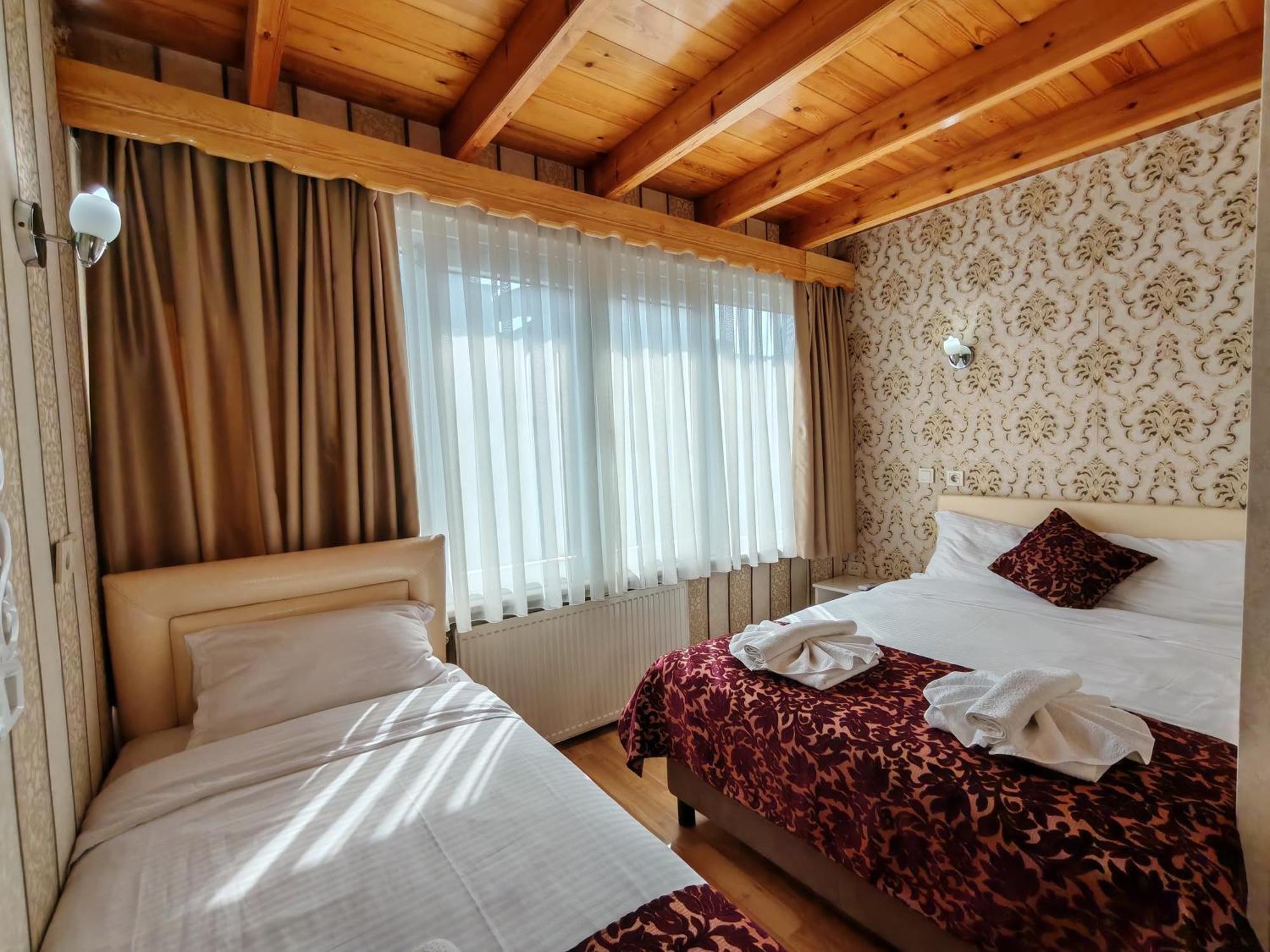 Hotel Sirkeci Emek 2*