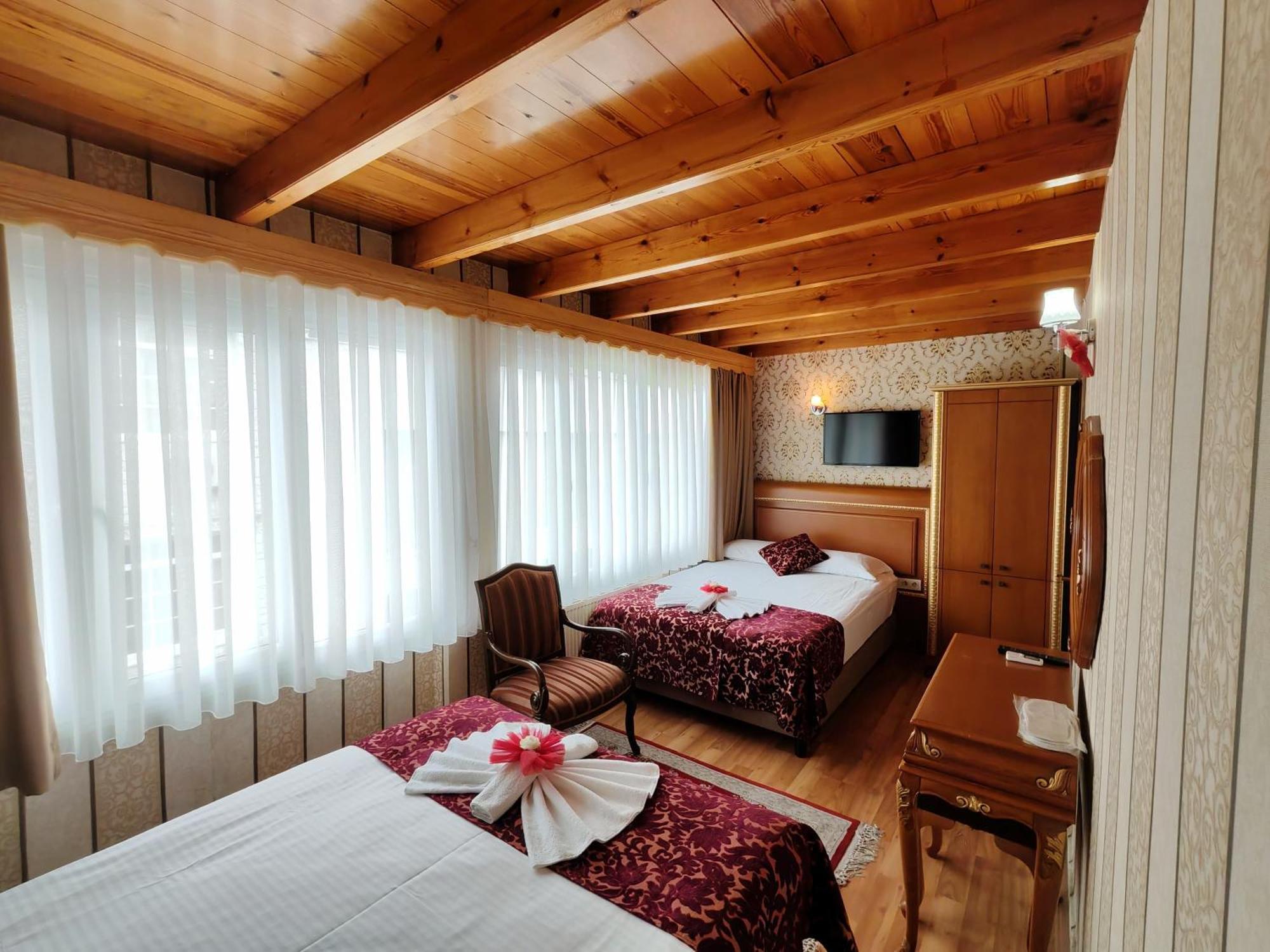 Sirkeci Emek Hotel