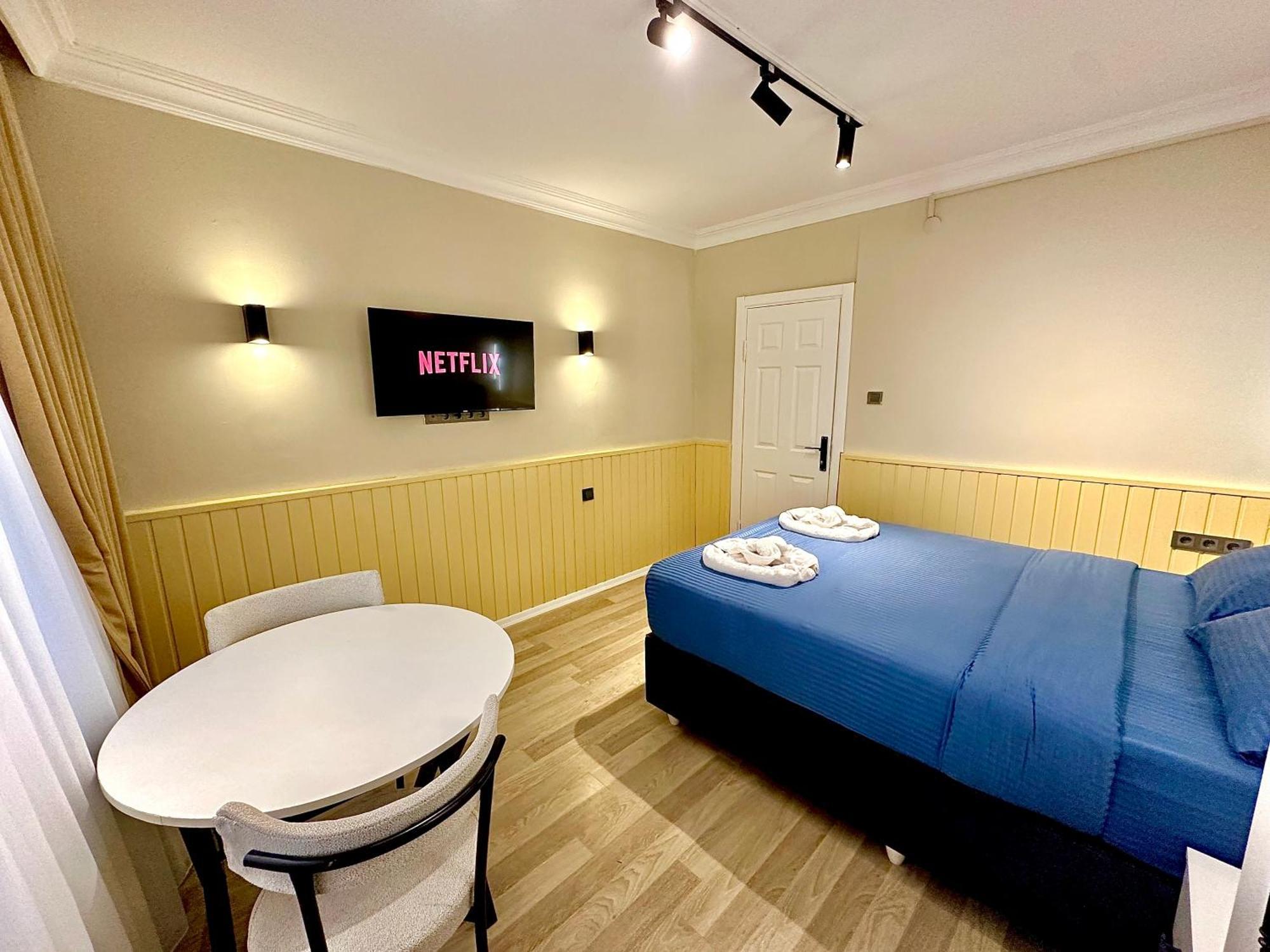 The Pera Vista & 1 One Facilities 3* Istanbul