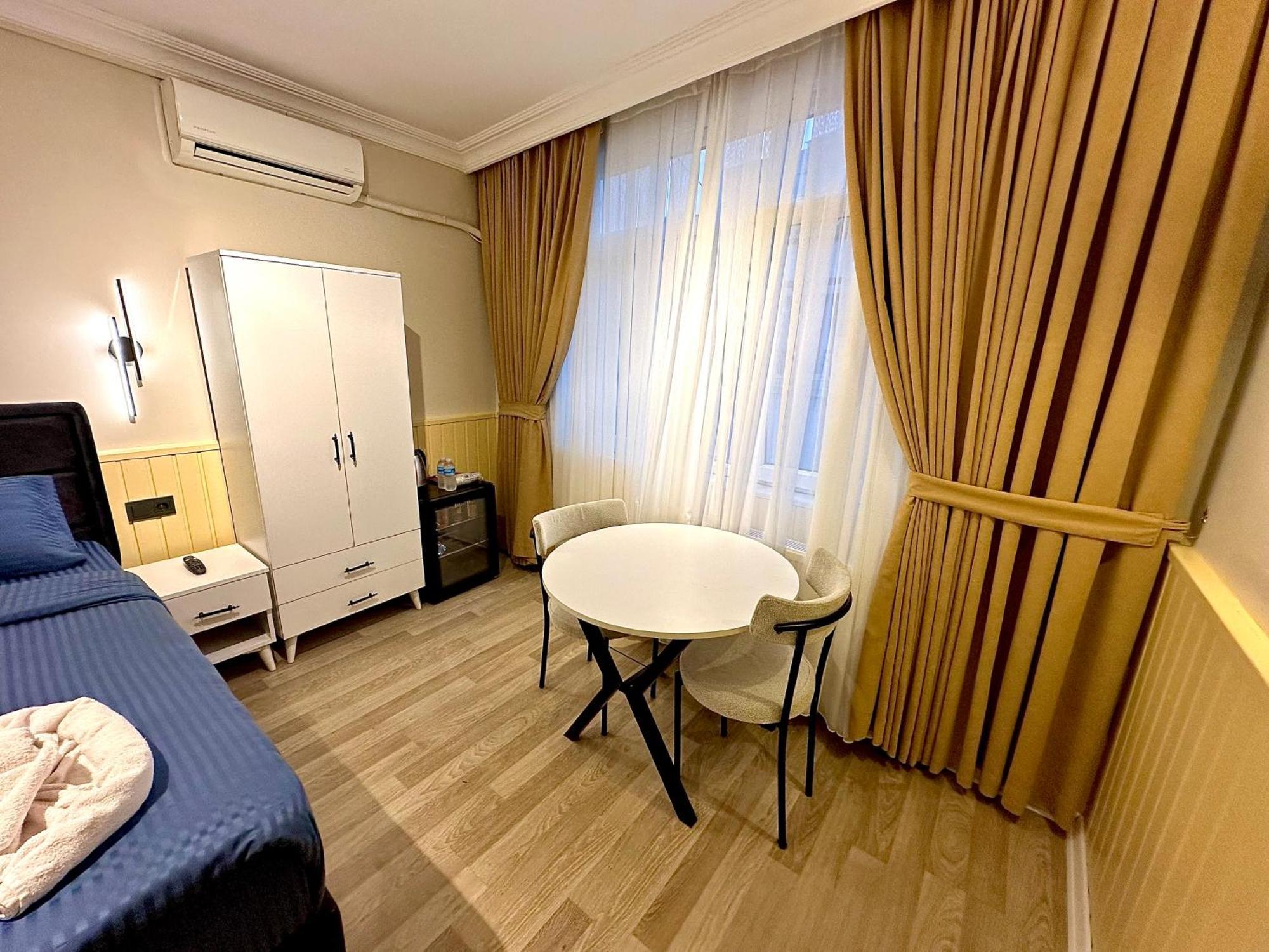 Hotel The Pera Vista & 1 One Facilities 3*